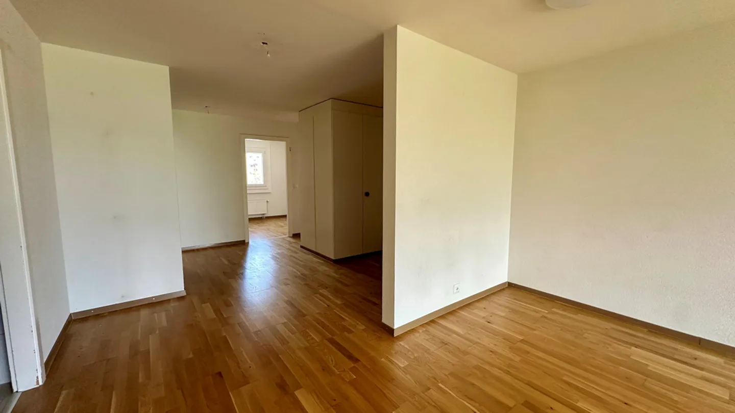 Geräumige 4.5-Zimmer-Wohnung - Foto 3 von 12