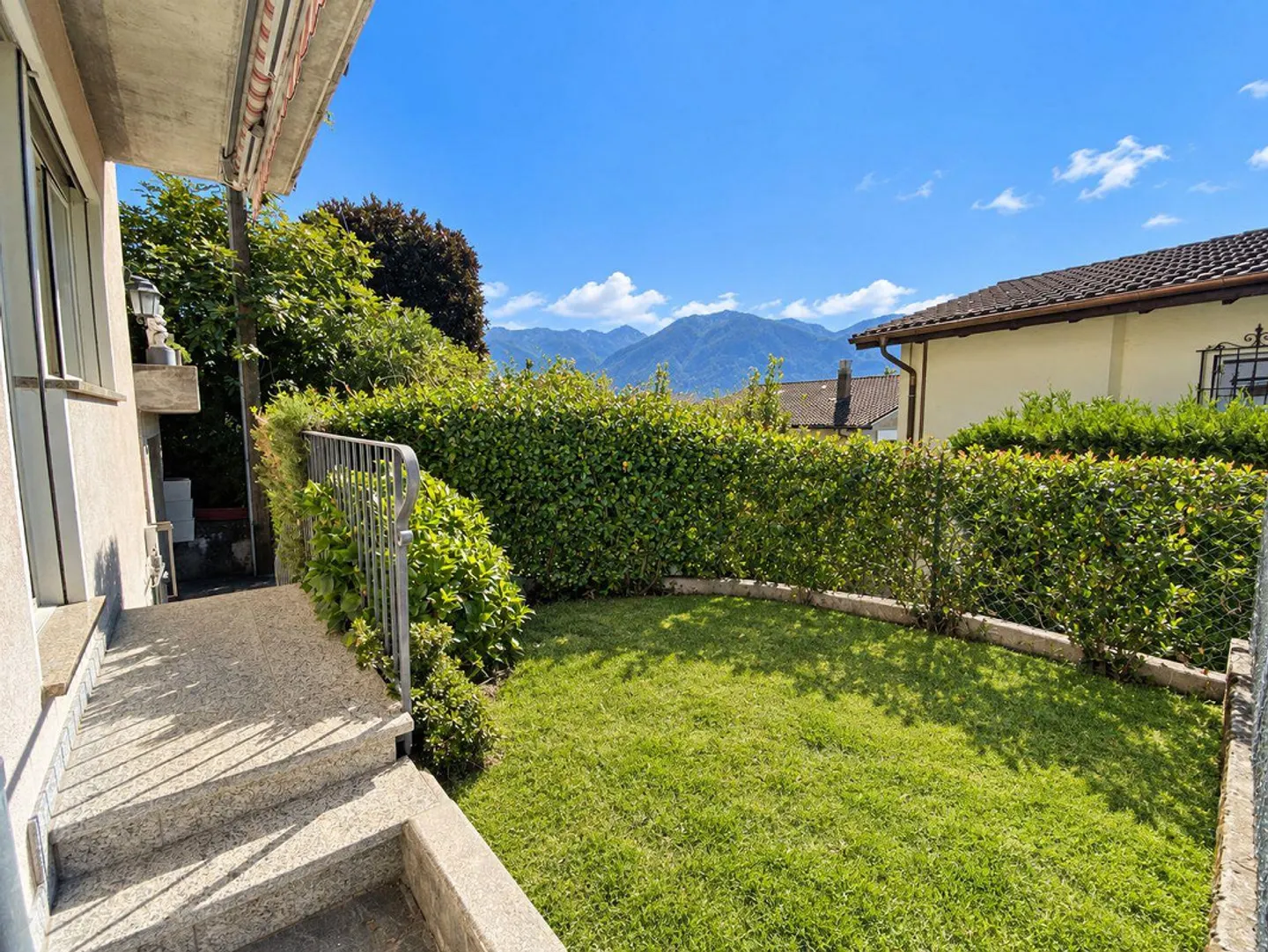 Luminoso appartamento di 3.5 locali in posizione tranquilla - Foto 1 di 9