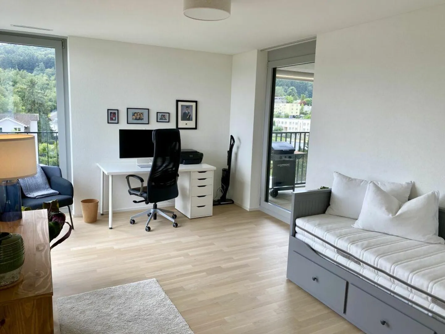 Situato in posizione centrale, top moderno e sopra i tetti di Wittenbach... - Foto 6 di 9