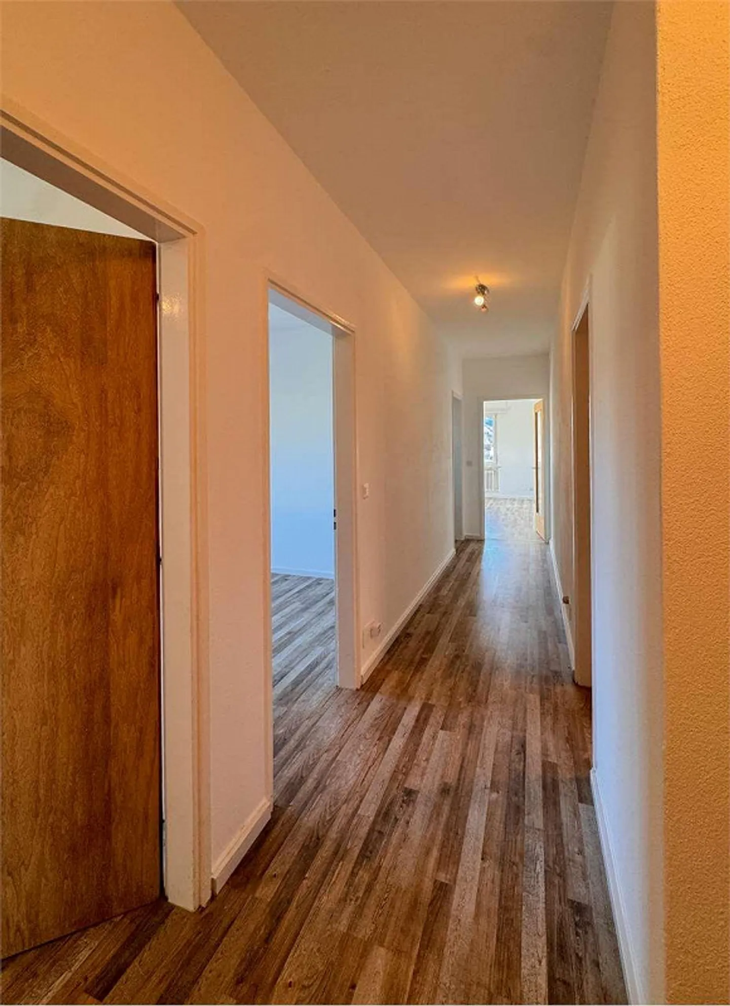 SOLARE 3.5 RINNOVATO A CASLANO - Foto 12 von 13