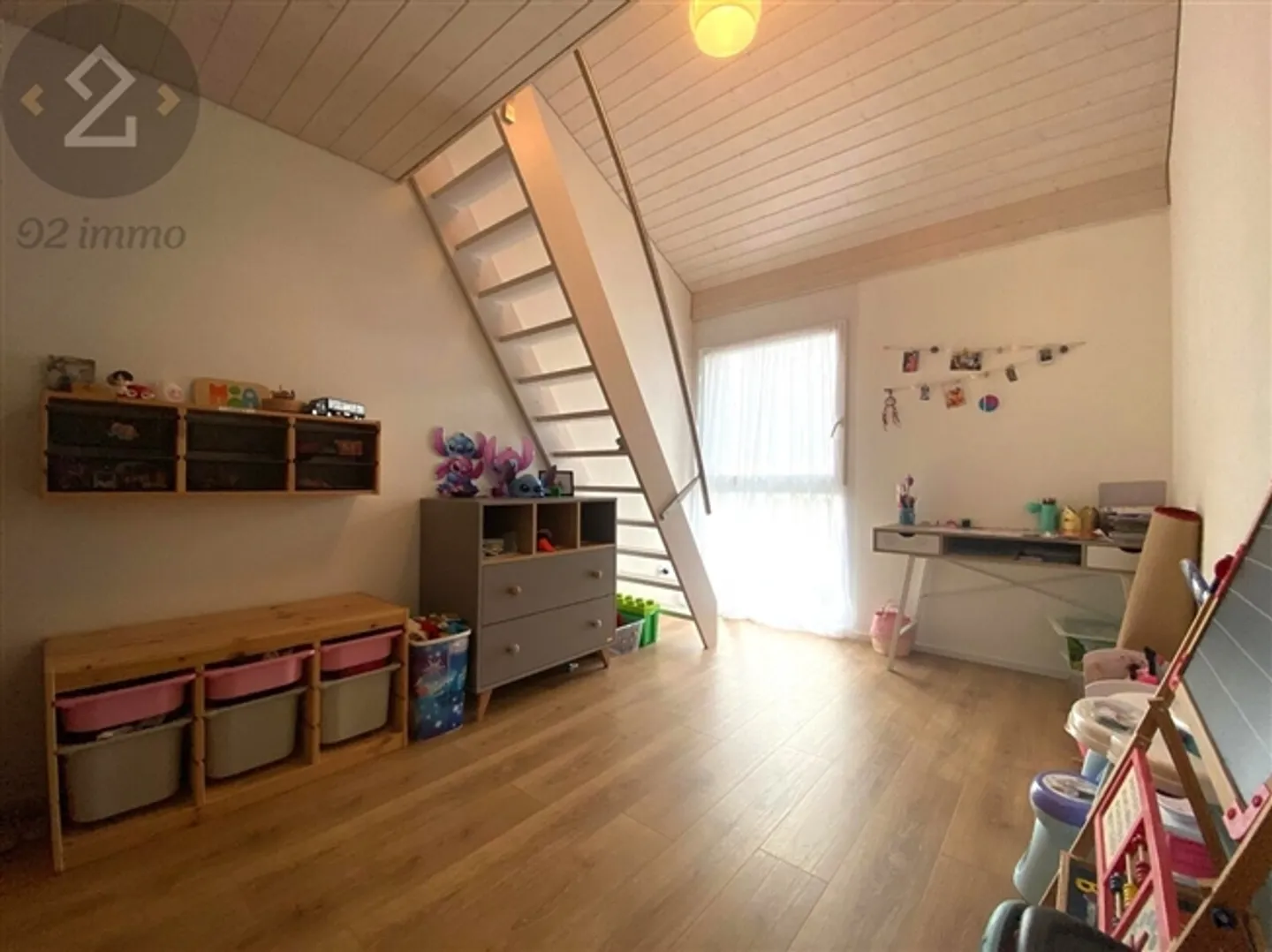 Bellissima Casa Semindipendente – 5,5 Stanze Ursy - Foto 7 di 13