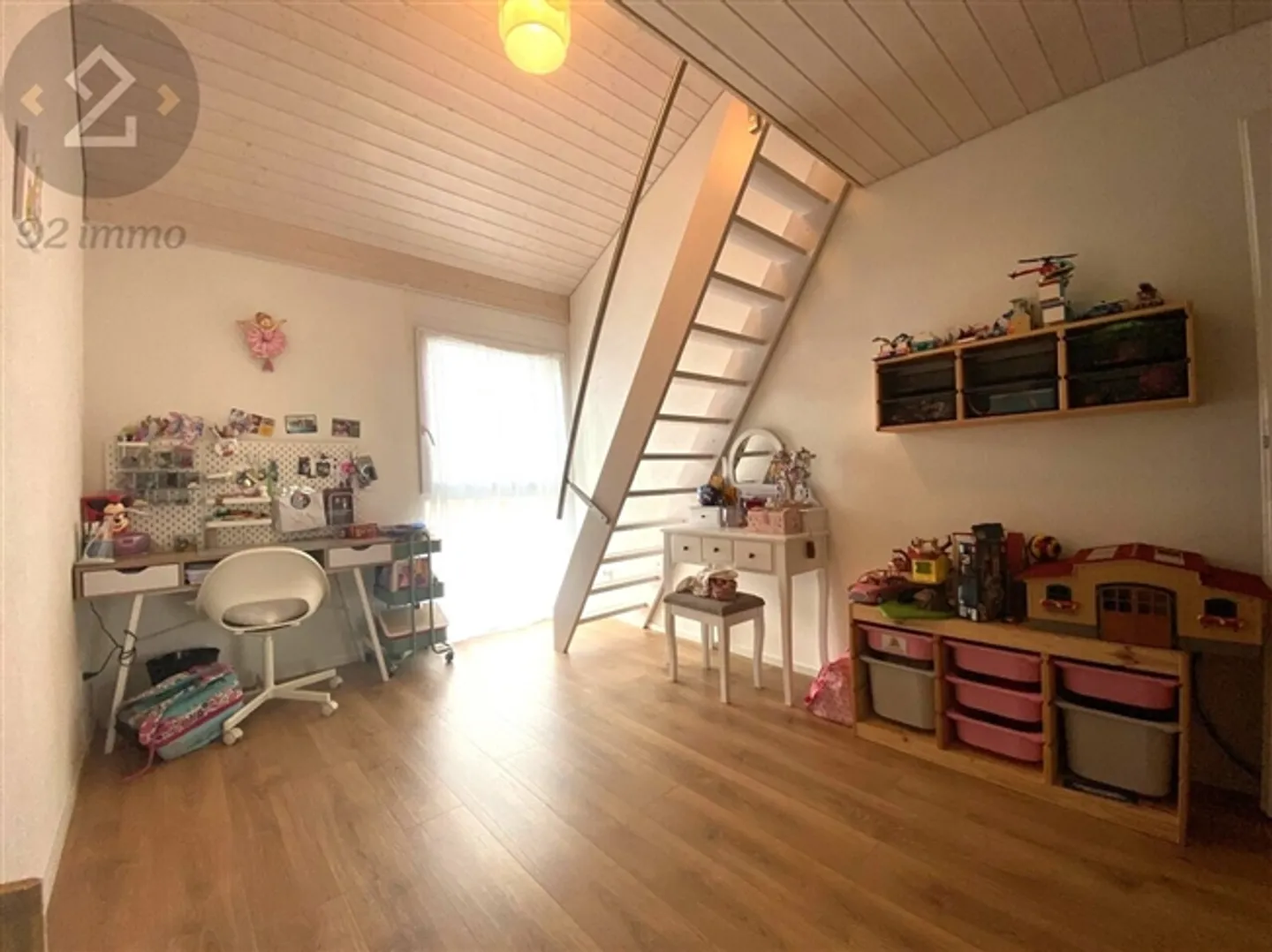 Bellissima Casa Semindipendente – 5,5 Stanze Ursy - Foto 8 di 13