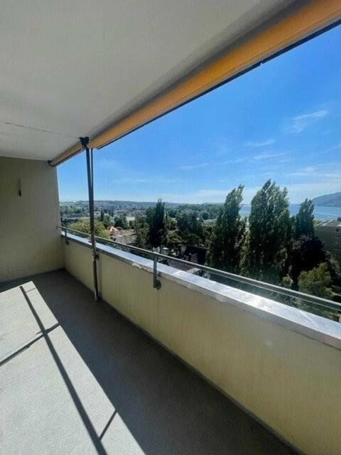 Goditi questa bellissima vista sul Lago di Bienne! - Foto 6 di 7