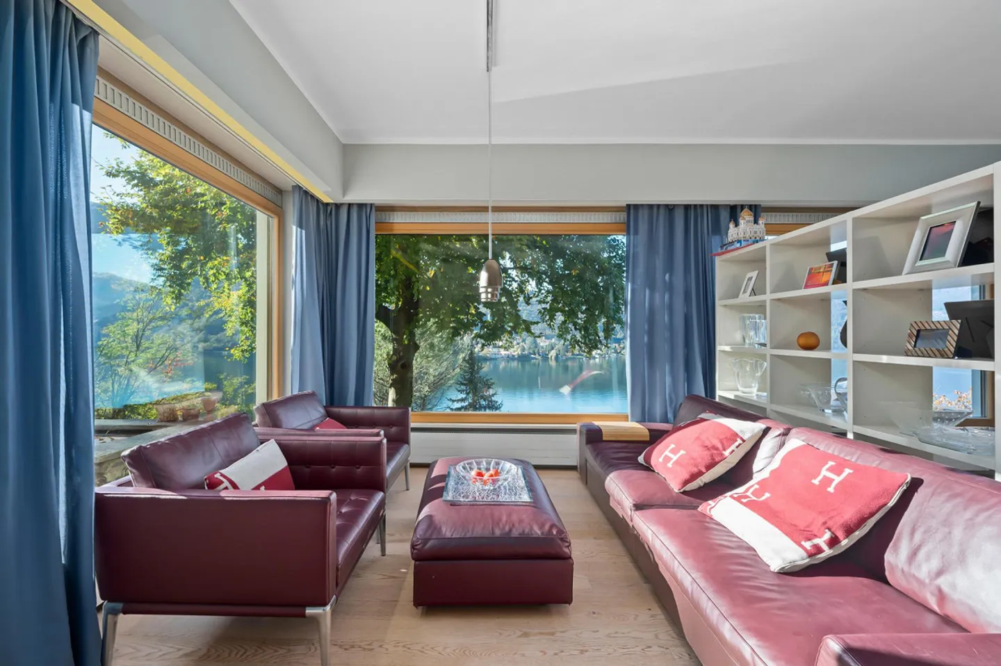 Elegante Villa mit Pool - Foto 6 von 11