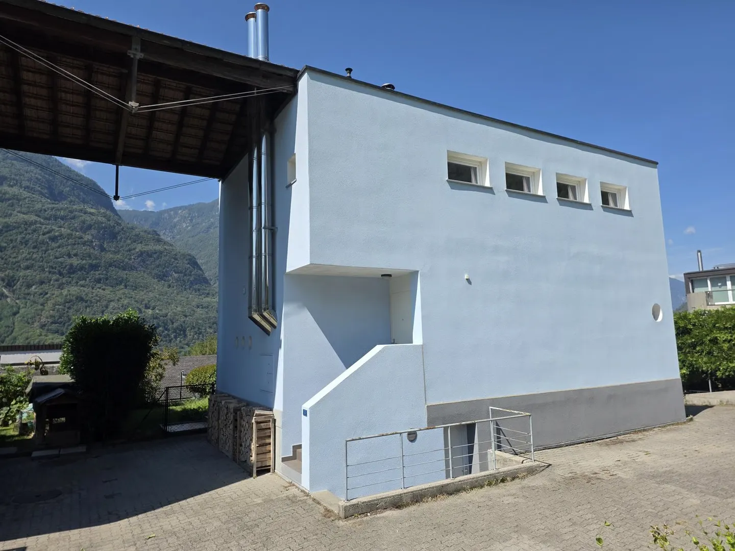 Casa unifamiliare in zona residenziale tranquilla - Foto 4 di 20