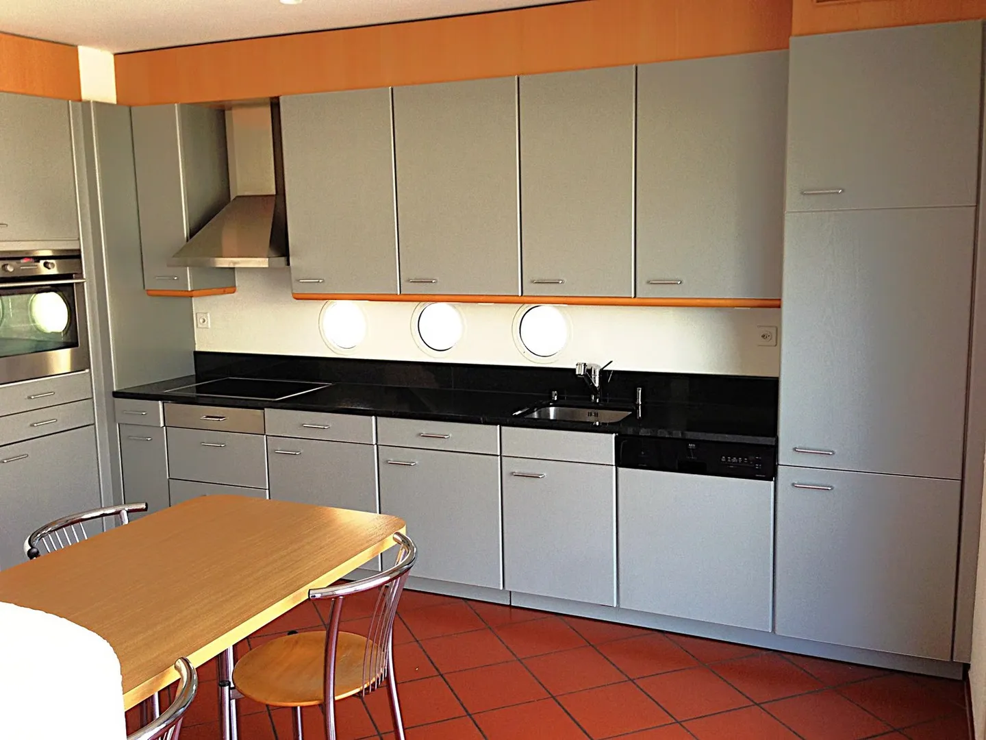 Casa unifamiliare in zona residenziale tranquilla - Foto 10 di 20