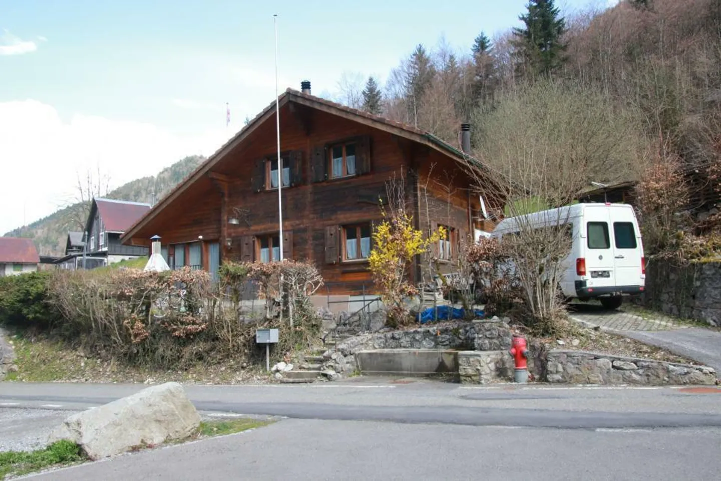Grande chalet di 5 1/2 locali di circa 136 m2 di superficie abitabile su un lotto paesaggistico di 7 - Foto 5 di 13