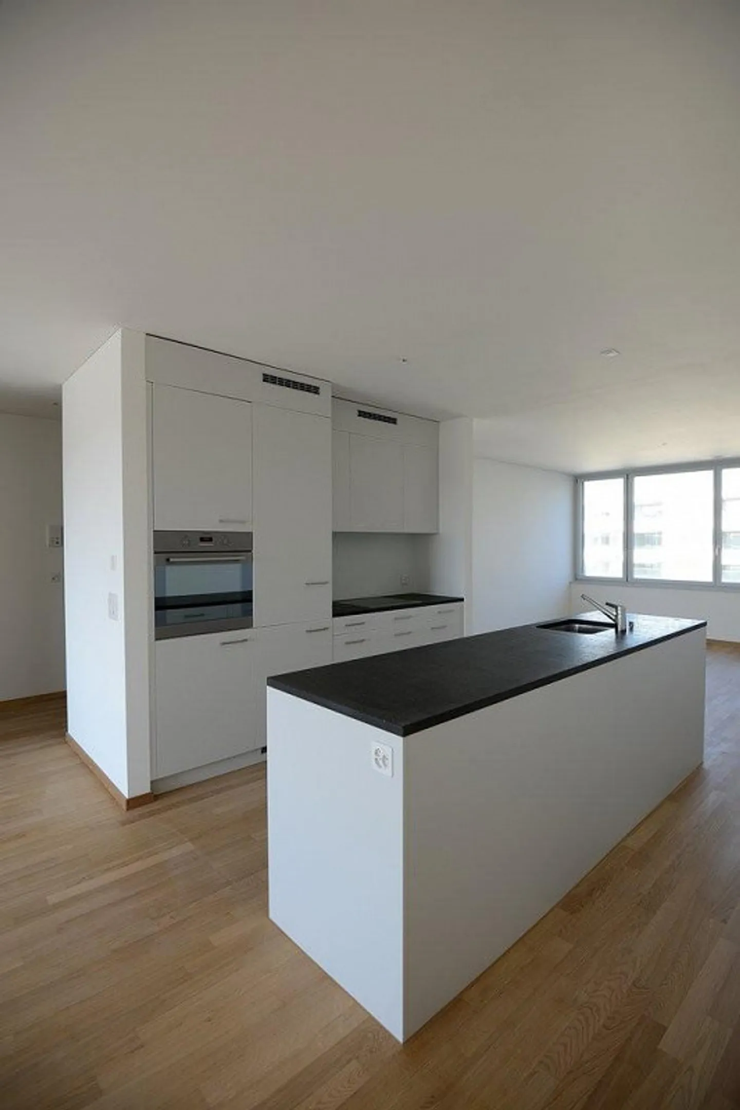 RENT WITHOUT DEPOSIT - Living comfort in a family-friendly environment - Photo 3 of 6