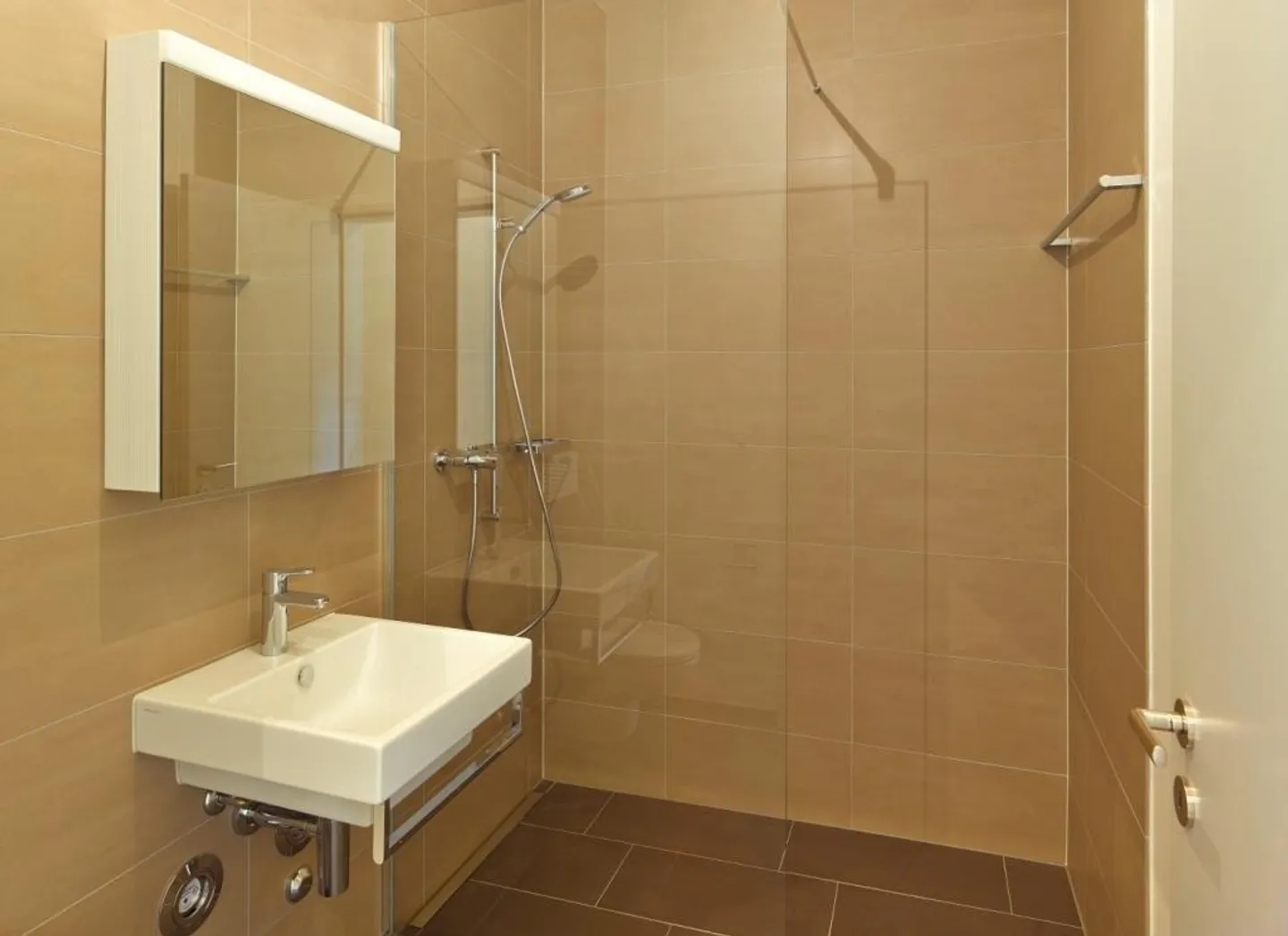 RENT WITHOUT DEPOSIT - Living comfort in a family-friendly environment - Photo 5 of 6