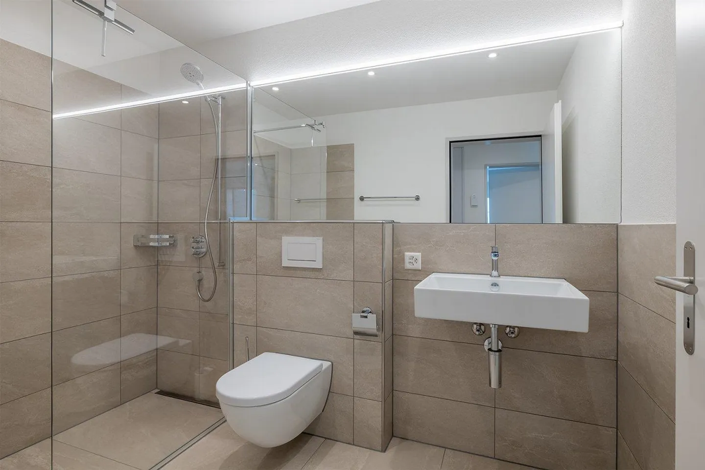 Sonnige 4½-Zimmer-Wohnung im EG in ruhigem, familienfreundlichem Qu... - Foto 13 von 13