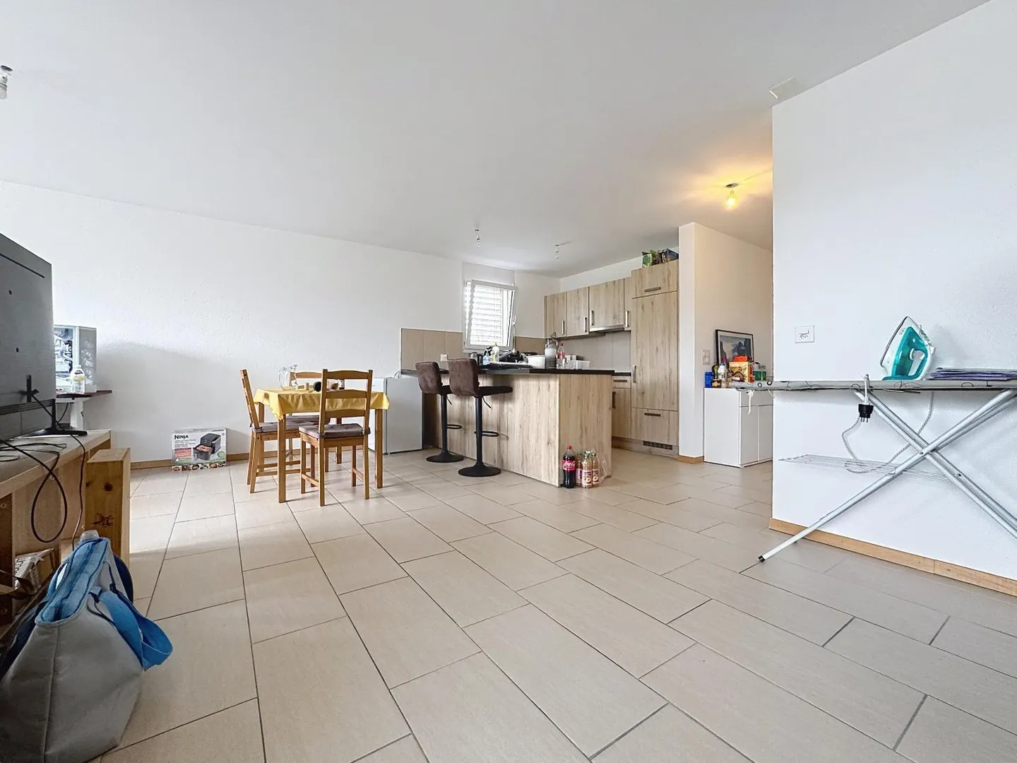 Appartamento 3.5 locali - Foto 3 di 13