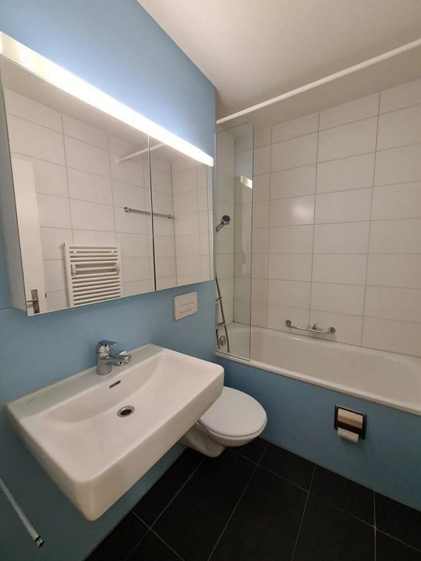 Ottimo appartamento di 3,5 stanze con vista - Foto 5 di 6