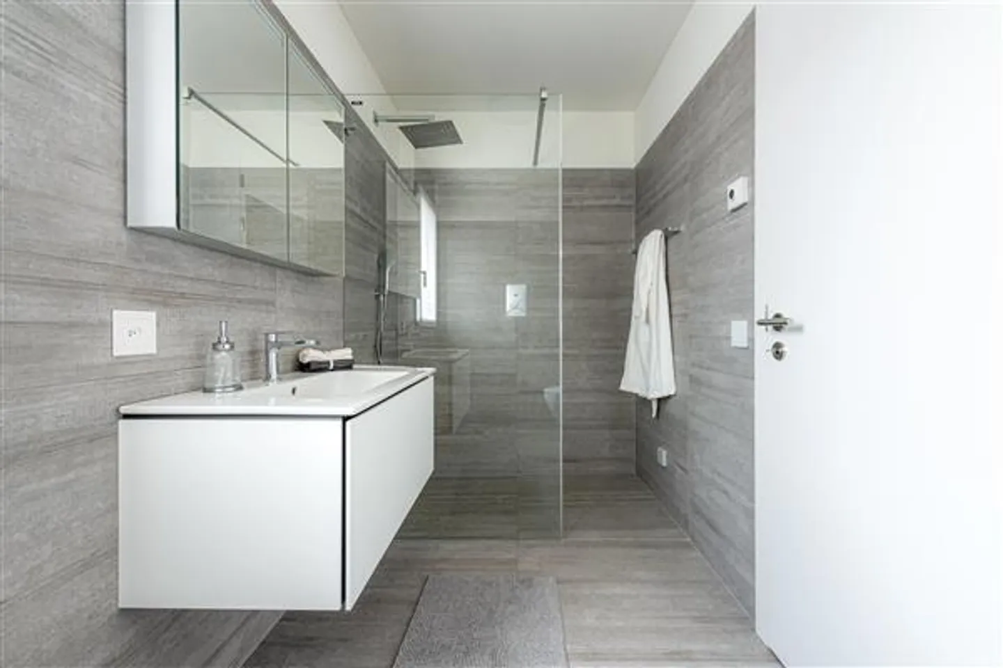 Caslano: 2.5-room terraced house - Photo 8 of 11