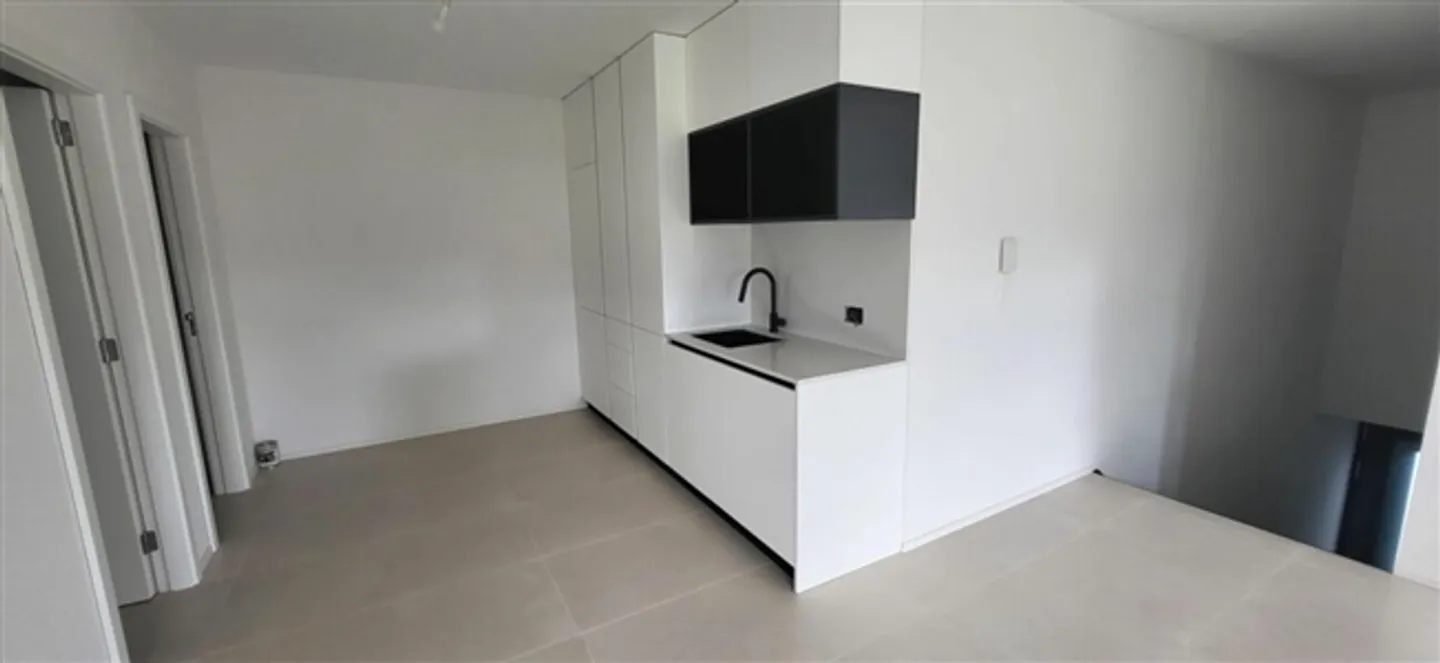 Gestion/Bureau 4 Chambres 200 m2 à Corcelles-près-Payerne - Photo 5 sur 11