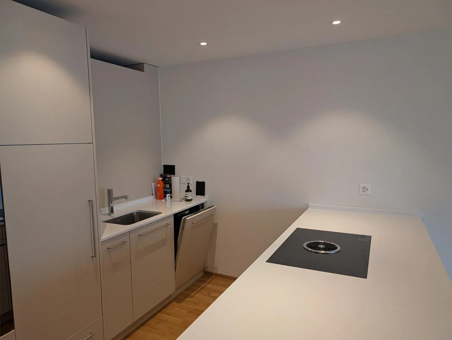 2,5-Zimmer-Wohnung zur Untermiete in Wollerau – bis März 2027 (oder nach Vereinbarung) - Foto 3 von 4