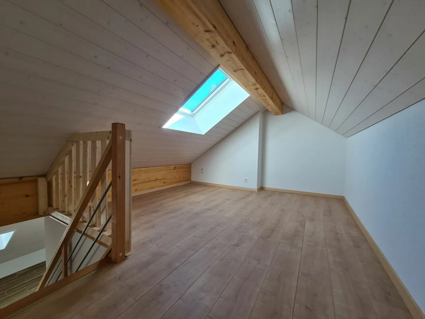 New 2.5 Room Penthouse Apartment! - Photo 5 of 7