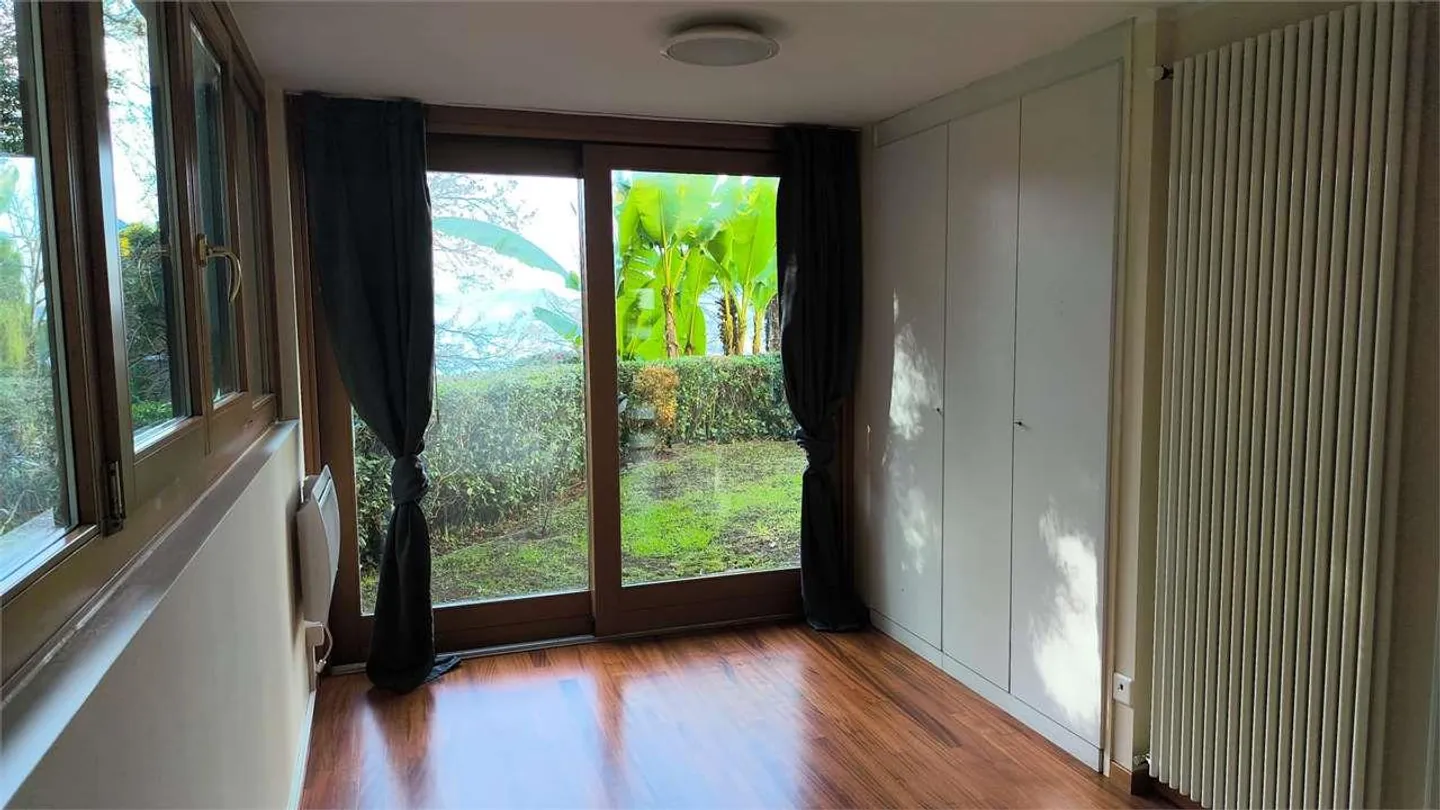 Albonago-Ruvigliana - Élégant 4.5 Pièces Vue Lac avec Jardin Privé - Photo 9 sur 13