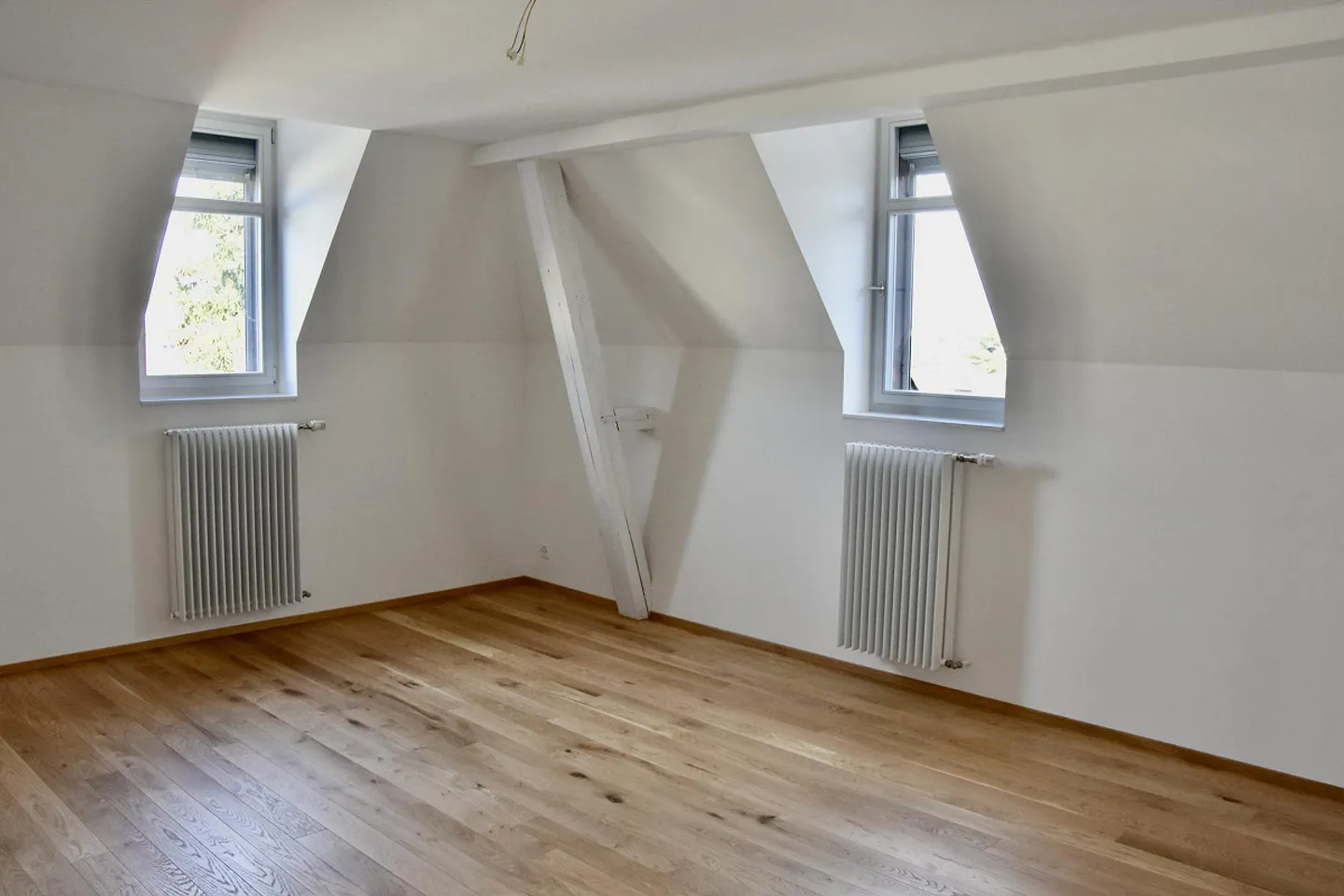 Maisonette Penthouse in Historic City Villa - Photo 9 of 16