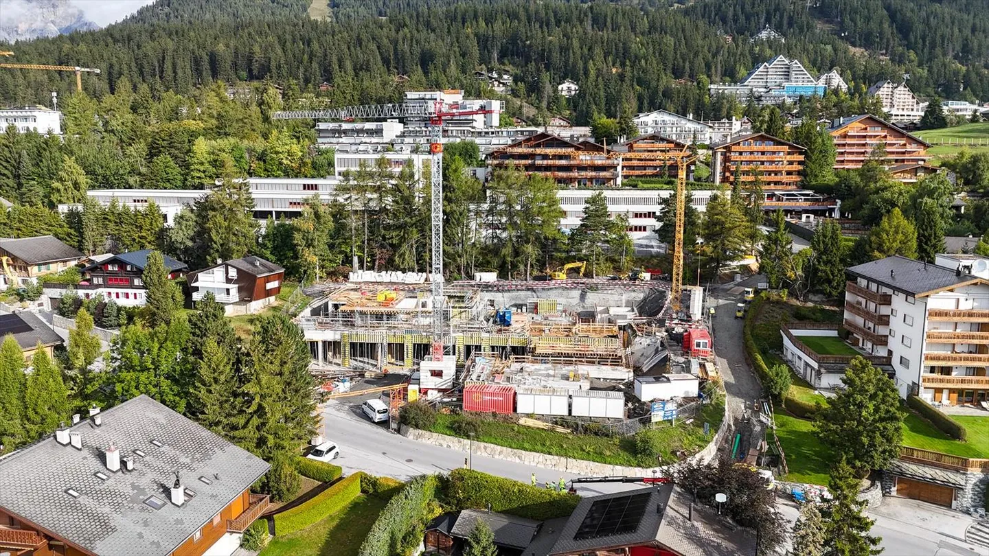 Crans-Montana, 4.5 Room Apartment with High Prestige on the Ground Floor with View - Photo 3 of 12