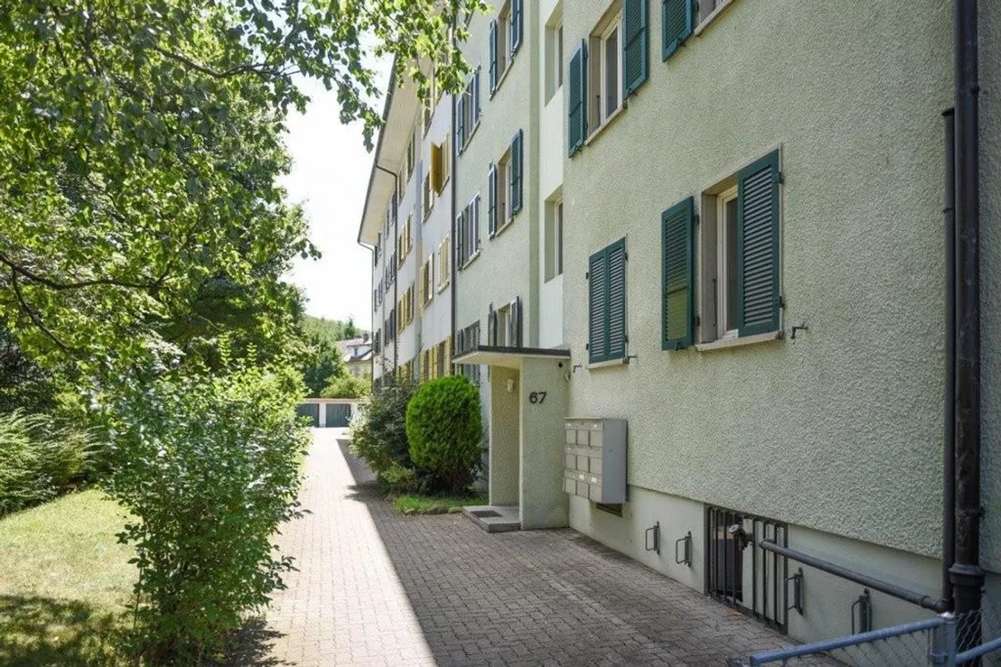 Belle appartement de 3 pièces dans un emplacement central - Photo 2 sur 8