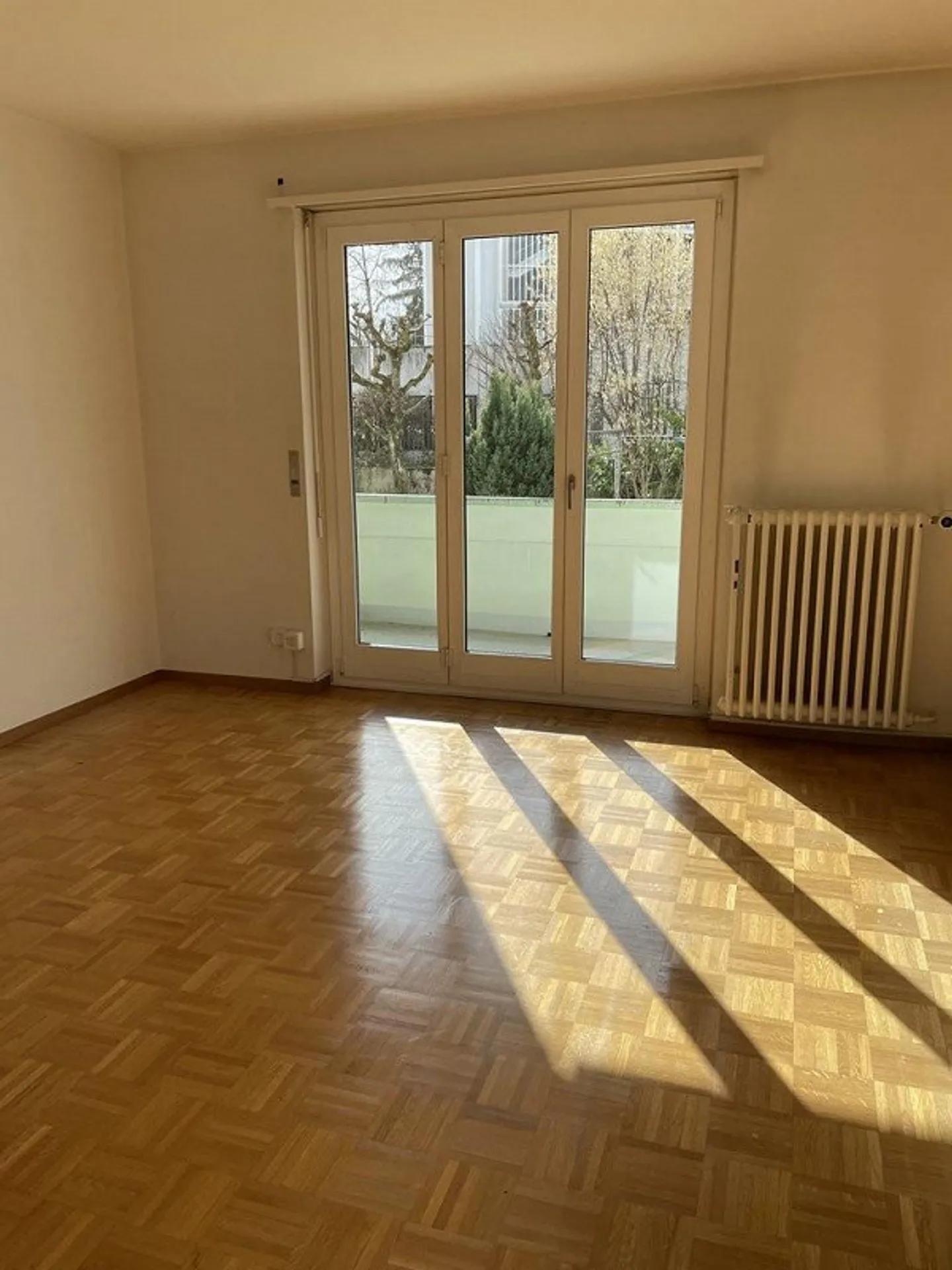 Belle appartement de 3 pièces dans un emplacement central - Photo 5 sur 8