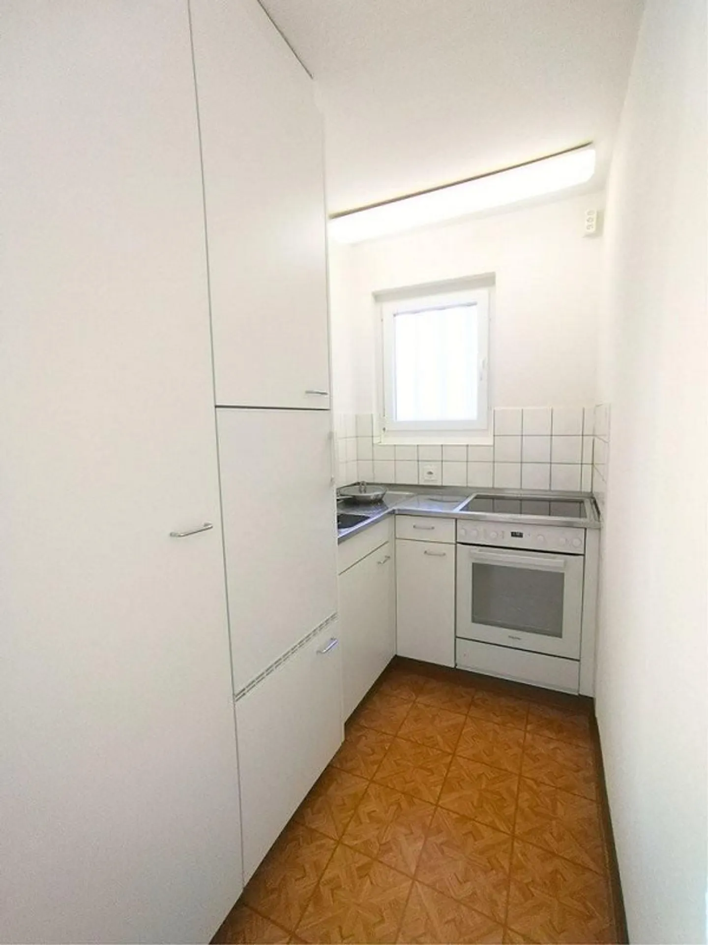 Practical apartment near the center of Baden - Photo 2 of 5