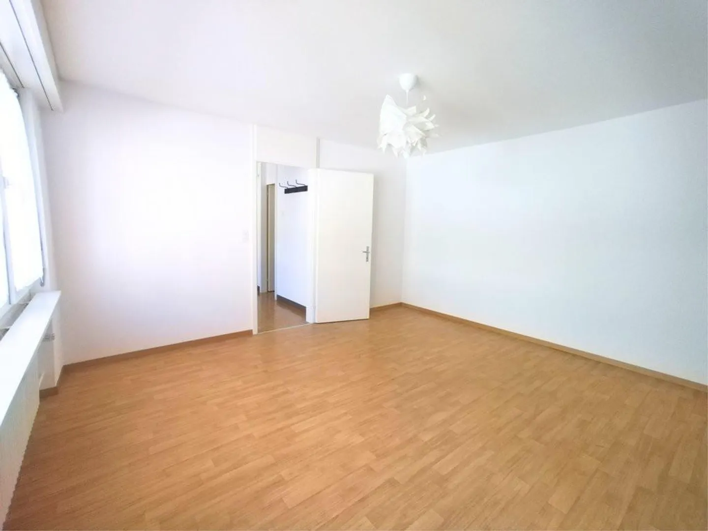 Practical apartment near the center of Baden - Photo 3 of 5