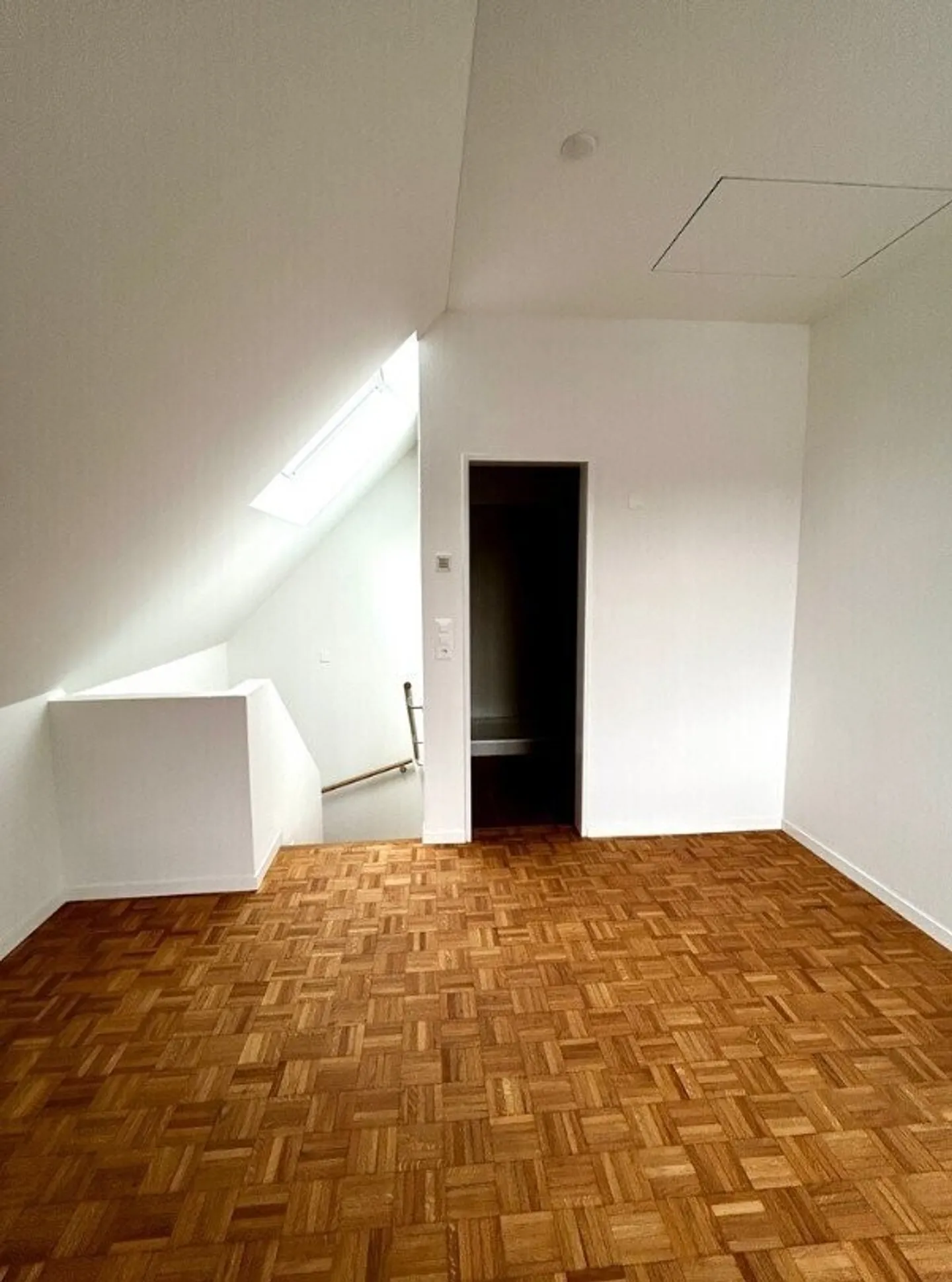 Incantevole appartamento duplex 2.5 nel centro città - Foto 4 di 10