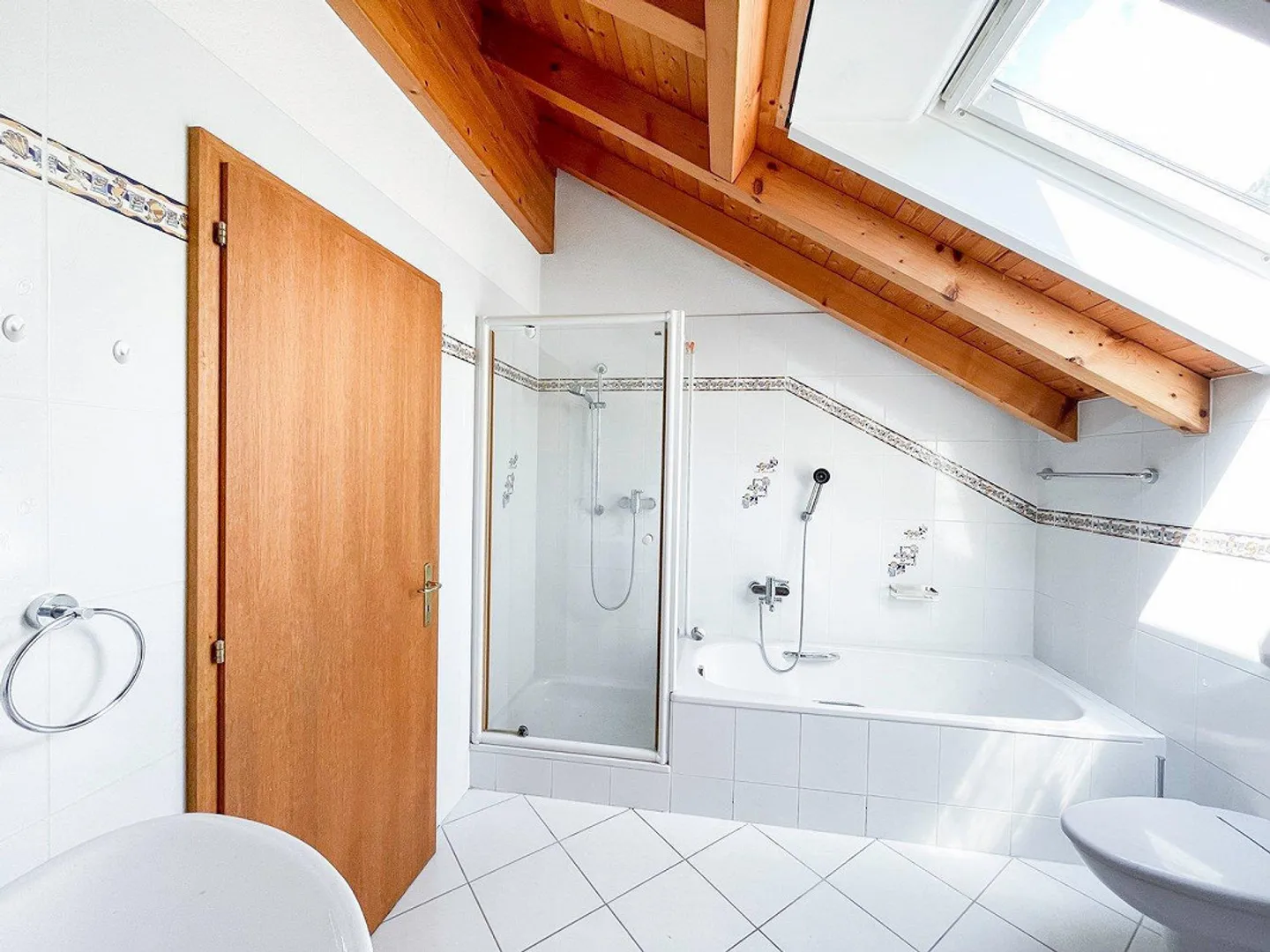 Bleniotal: Einfamilienhaus mit garten und garage - Foto 11 von 15