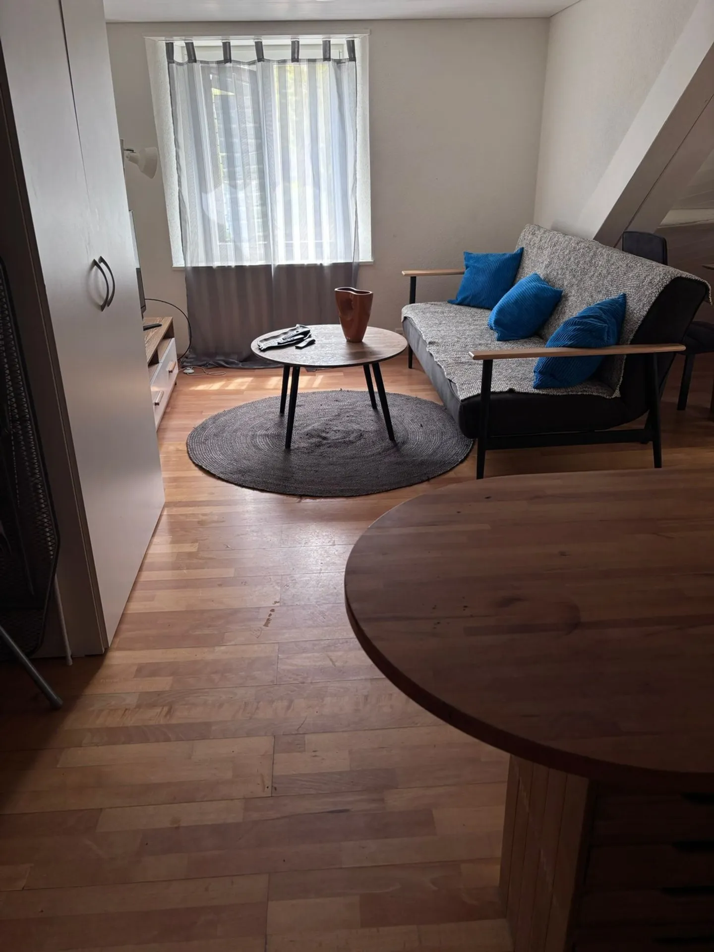 Appartamento moderno di 3,5 stanze con mobili - Langnau am Albis Ideale per aziende e famiglie - Foto 6 di 13
