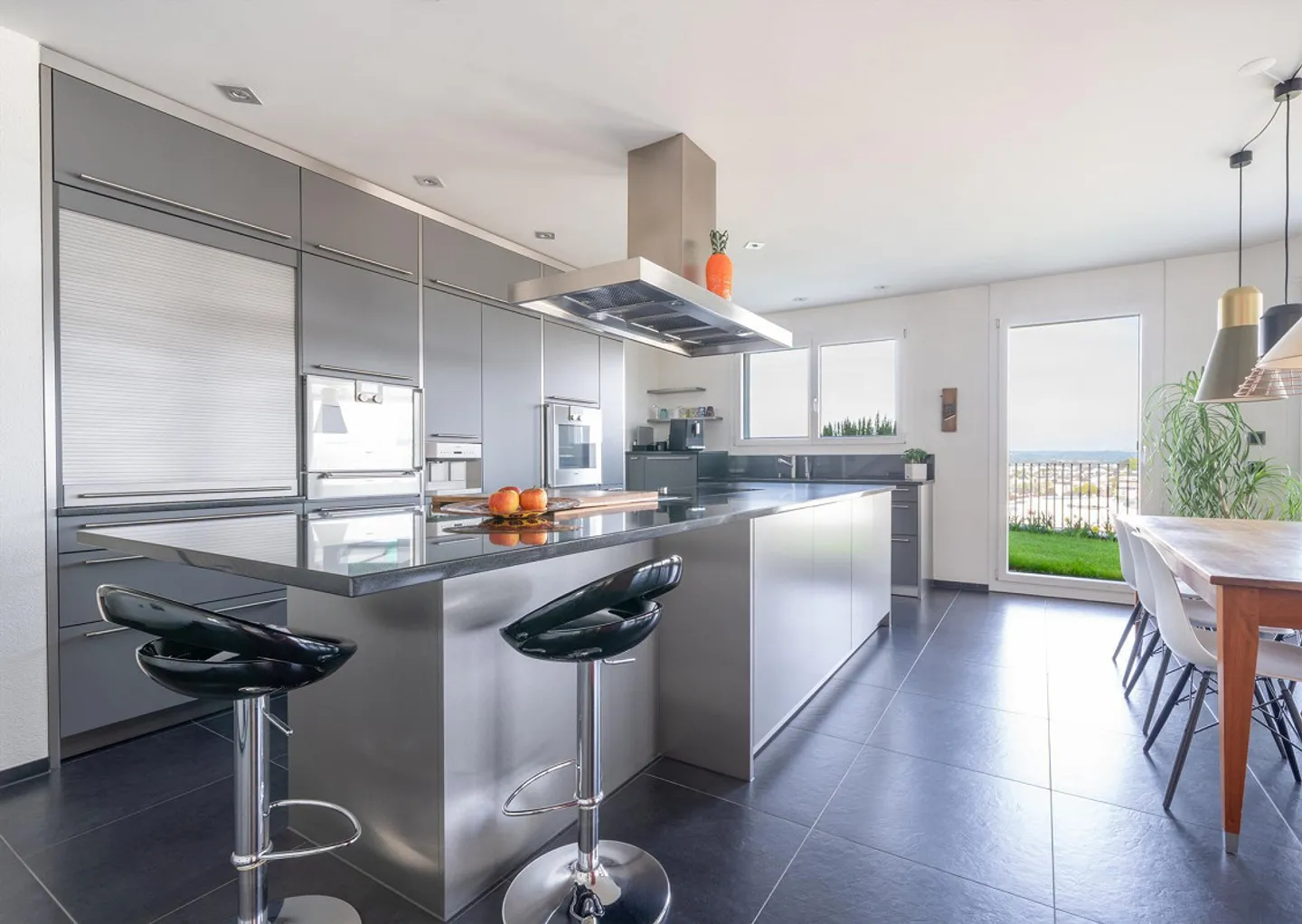 Your Loge Place Above the Rontal - Dream House with a View - Photo 3 of 7