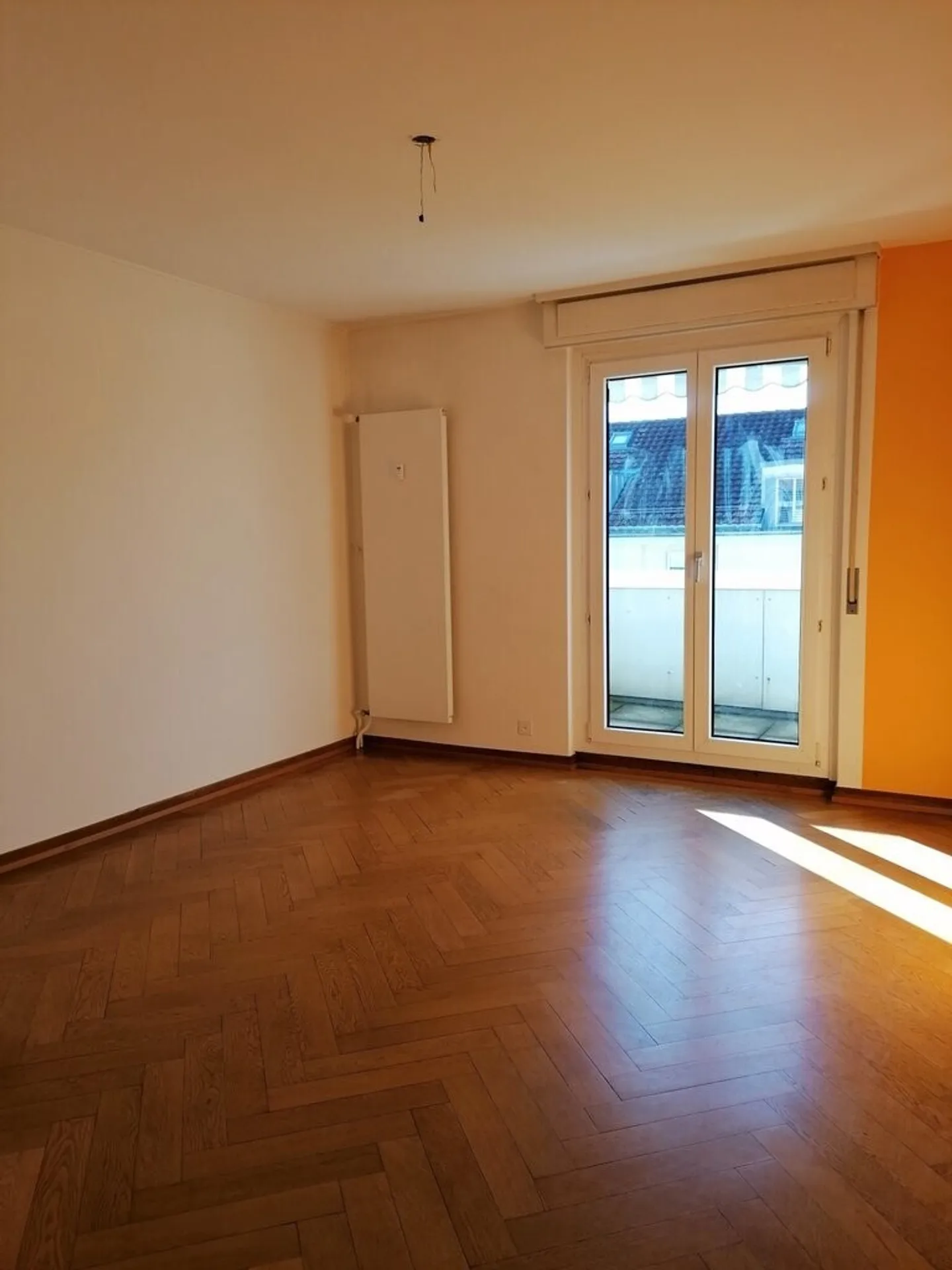 Charmante appartement de 2,5 pièces avec grand balcon ! - Photo 5 sur 8