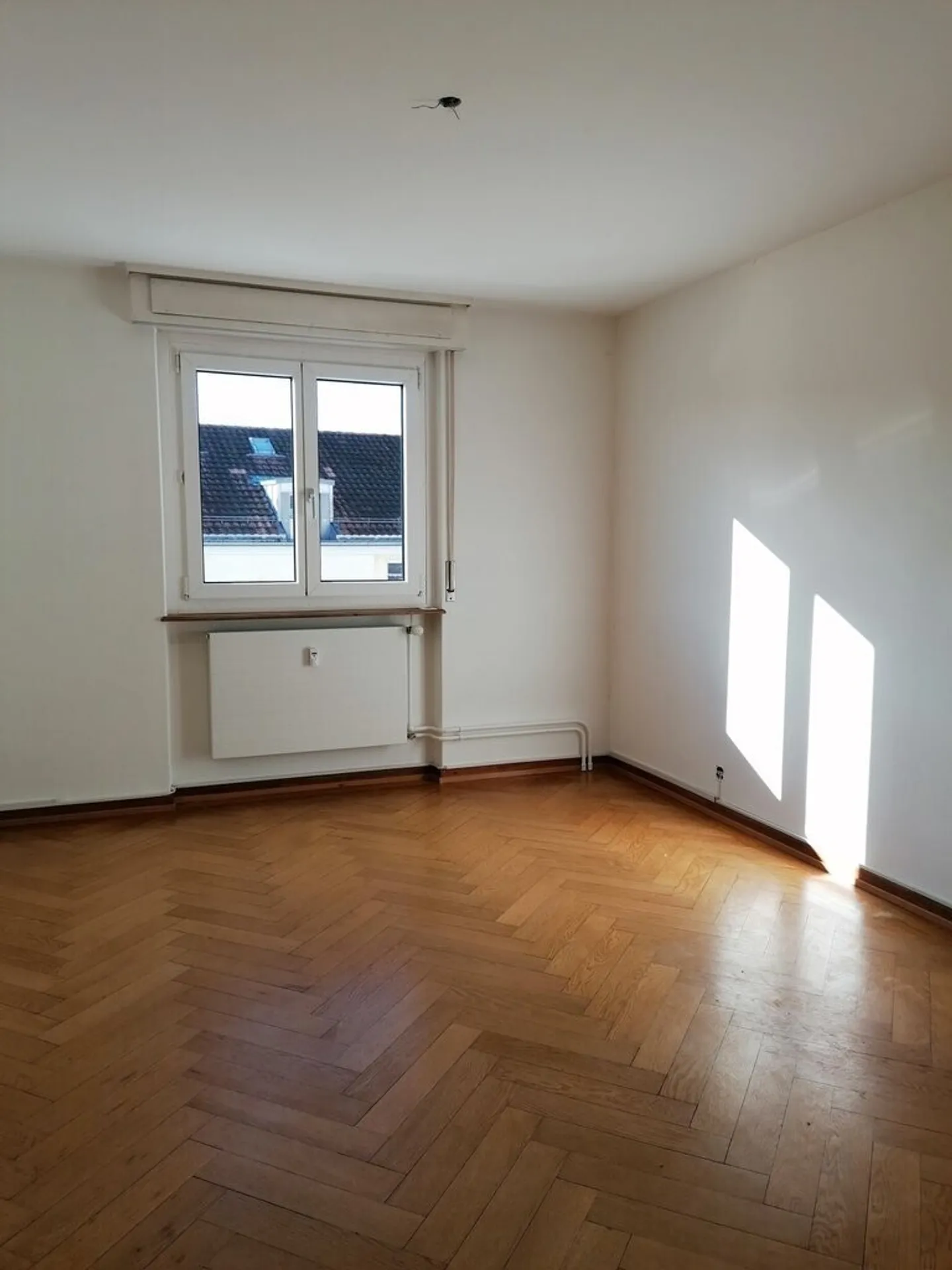 Charmante appartement de 2,5 pièces avec grand balcon ! - Photo 6 sur 8