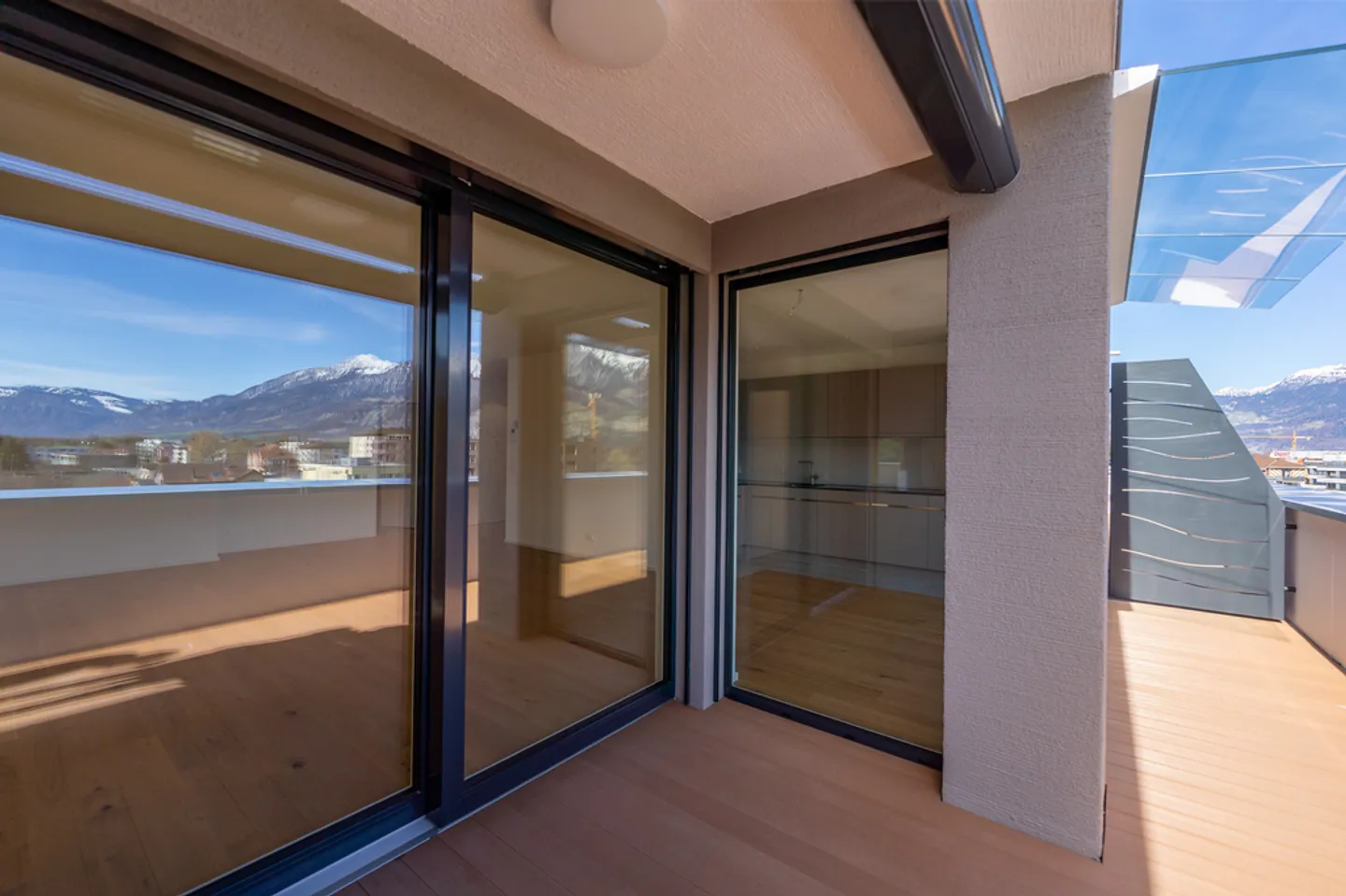 Bellissimo appartamento di 2,5 stanze in affitto a Sargans! - Foto 1 di 5