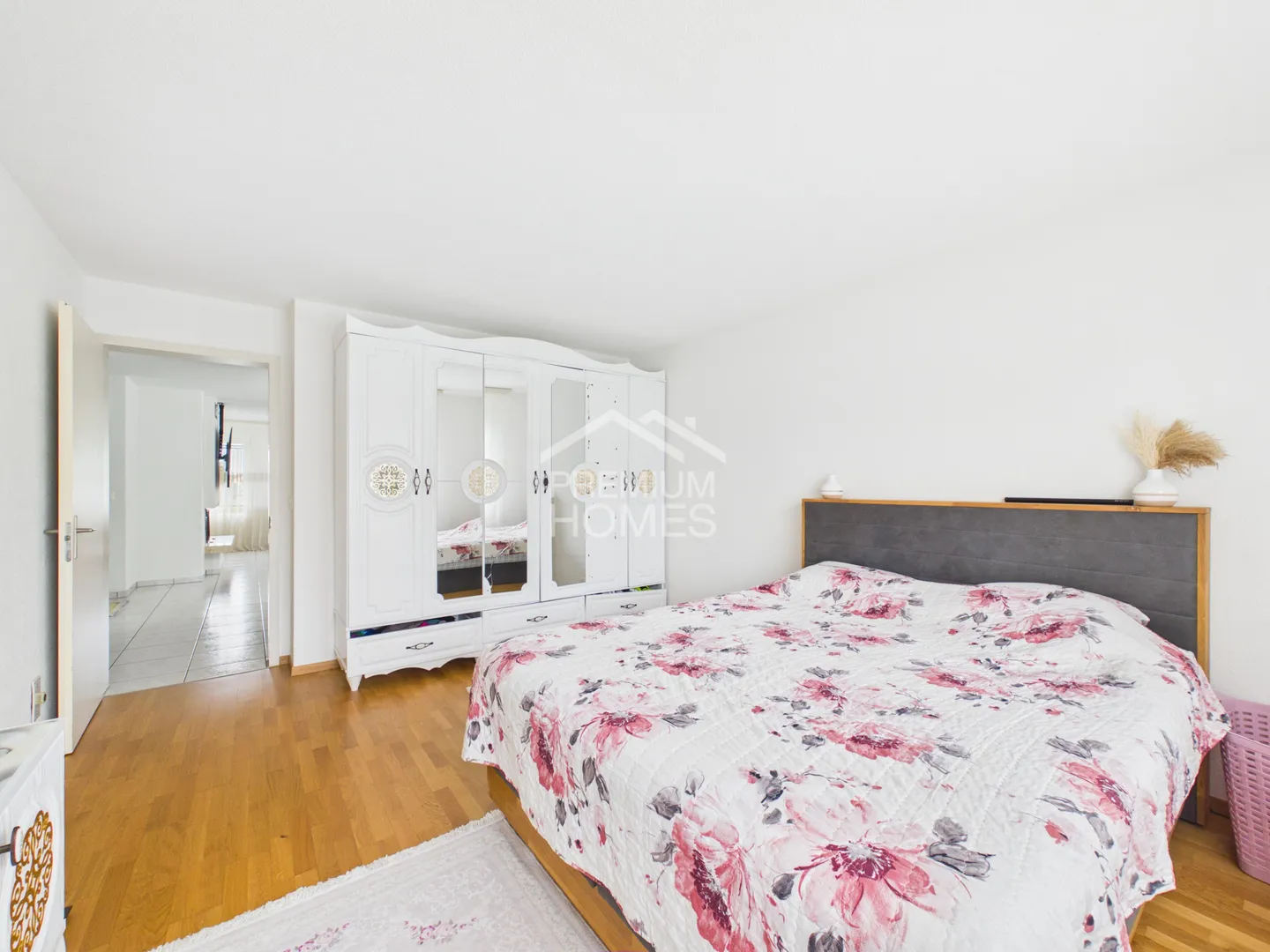 Appartement spacieux avec balcon - Photo 4 sur 11