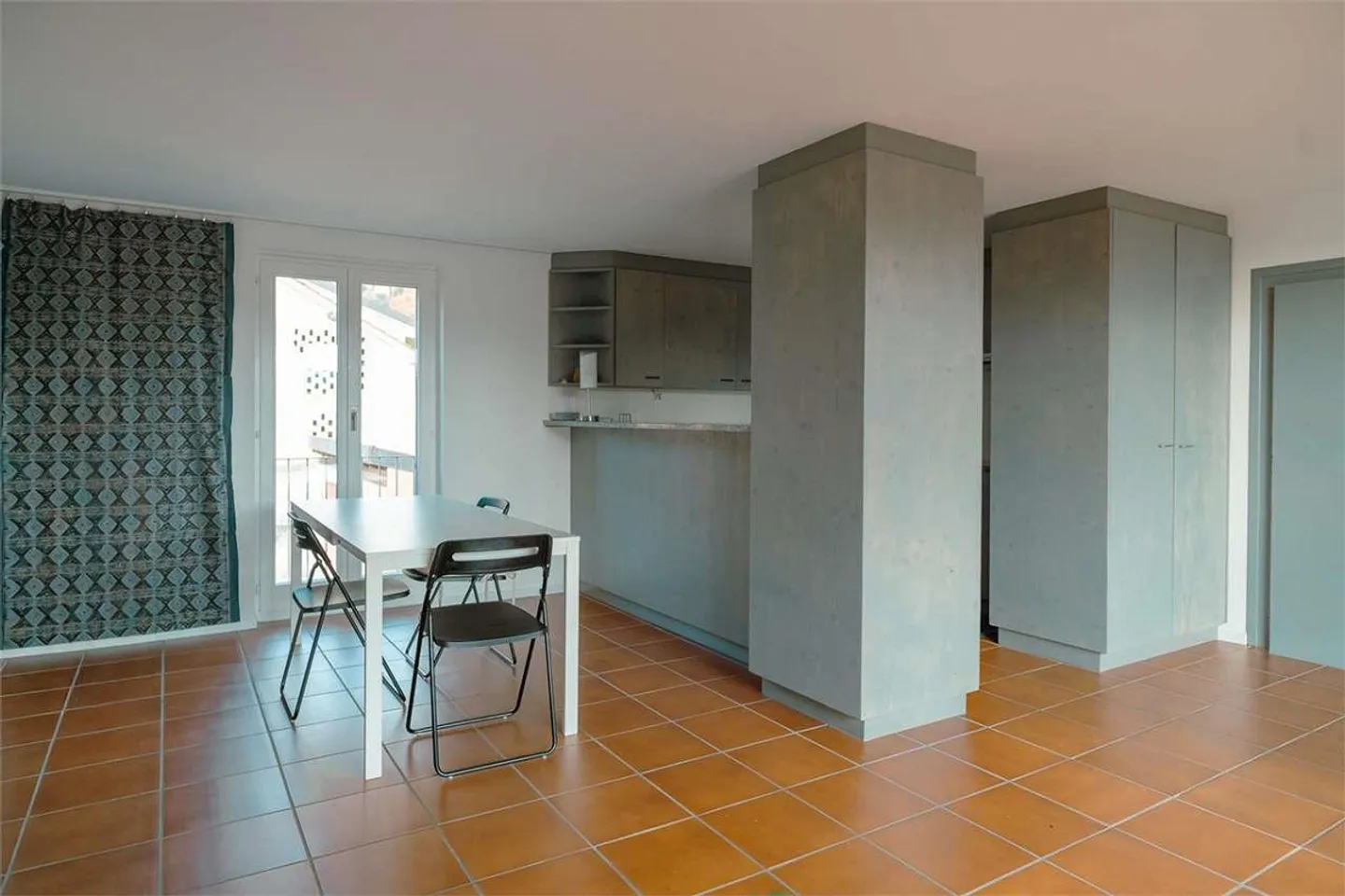 Propriété Plurifamiliale avec Espaces Polyvalents à Breno - Photo 7 sur 13