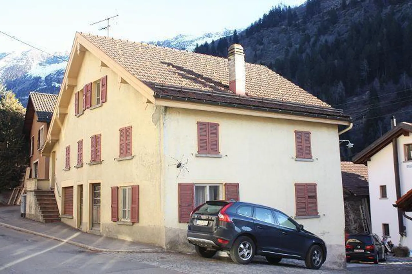 Maison individuelle de 10 pièces / maison avec 10 pièces - Photo 1 sur 9