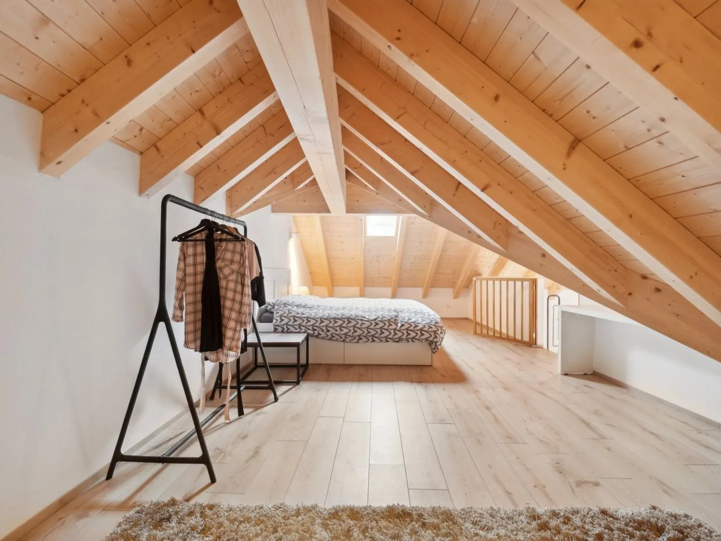 Investimento immobiliare con 4 unità abitative nel soleggiato Ticino - Foto 9 di 13