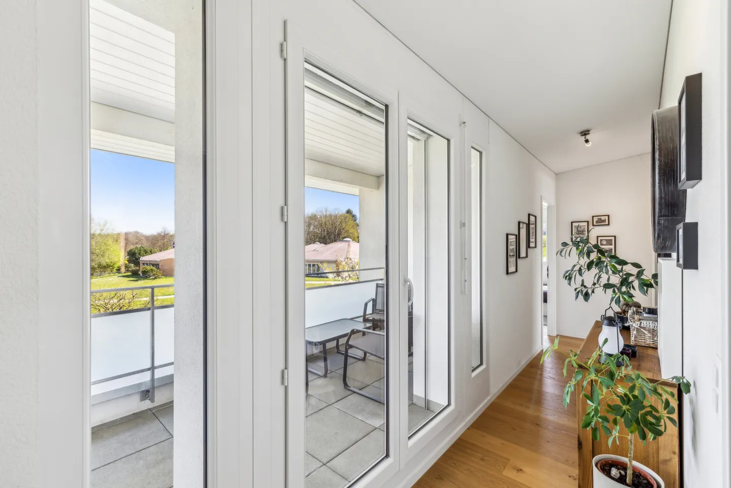 Magnifique Attique avec Terrasse - Photo 5 sur 12