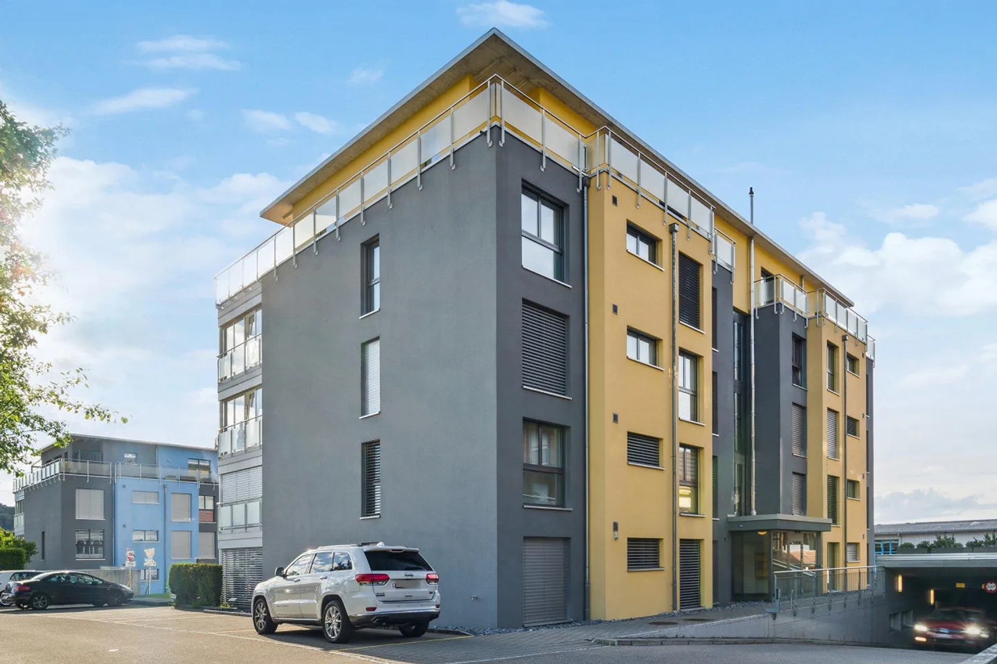 Ampio spazio hobby con cucina e bagno privato - Foto 1 di 7