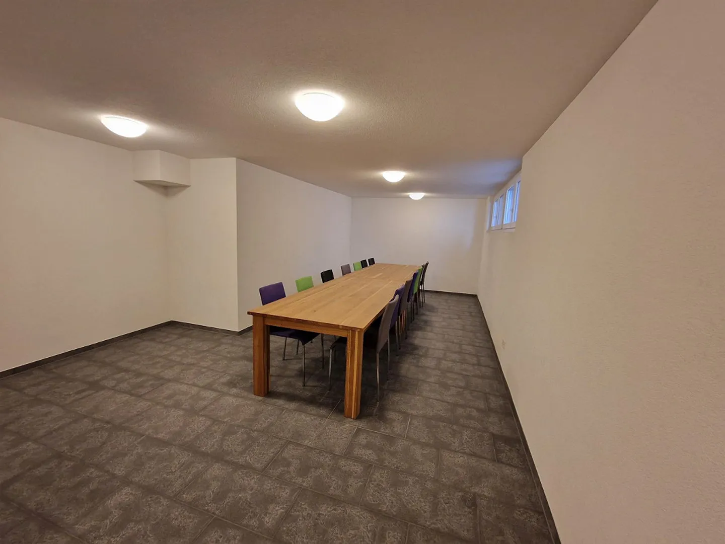 Ampio spazio hobby con cucina e bagno privato - Foto 6 di 7