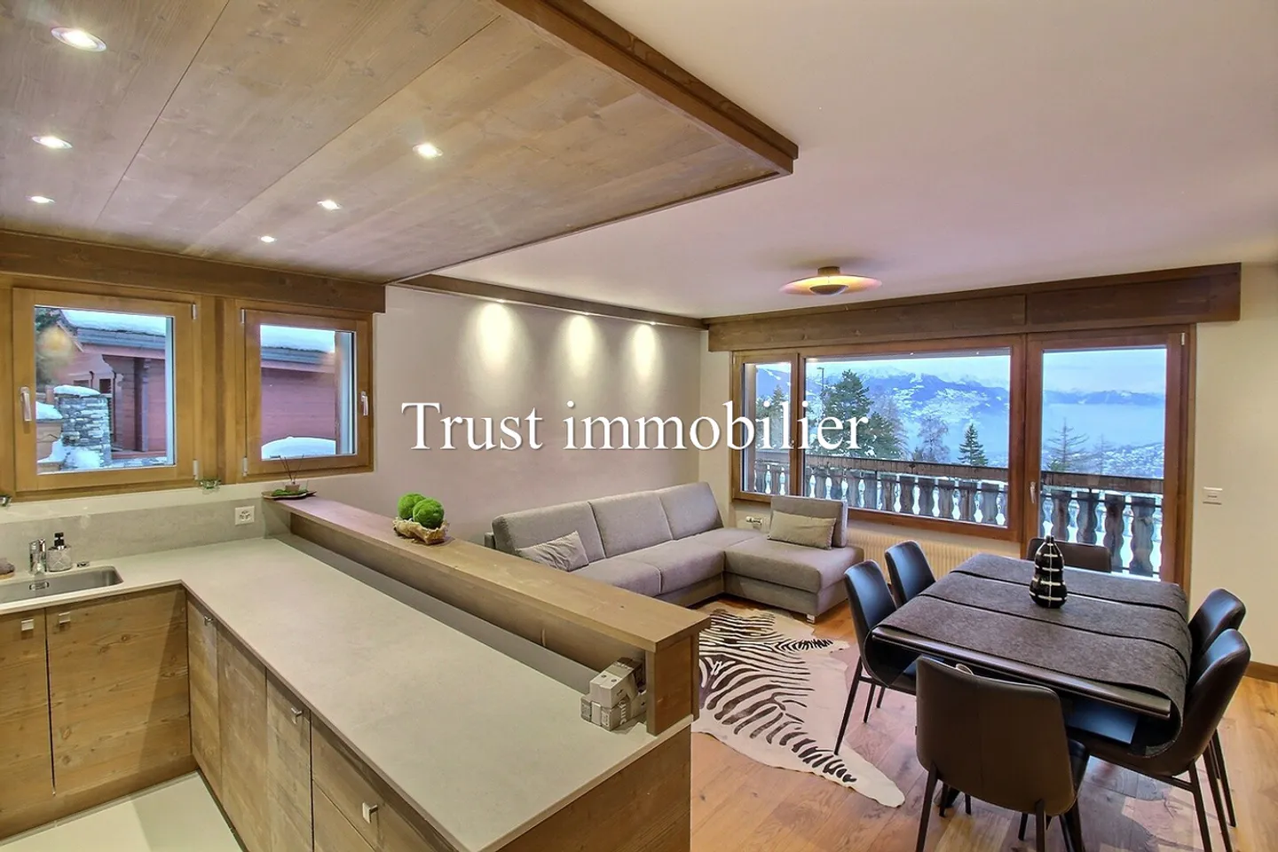 3008L. Year-round rental. Fully renovated apartment - Photo 6 of 16
