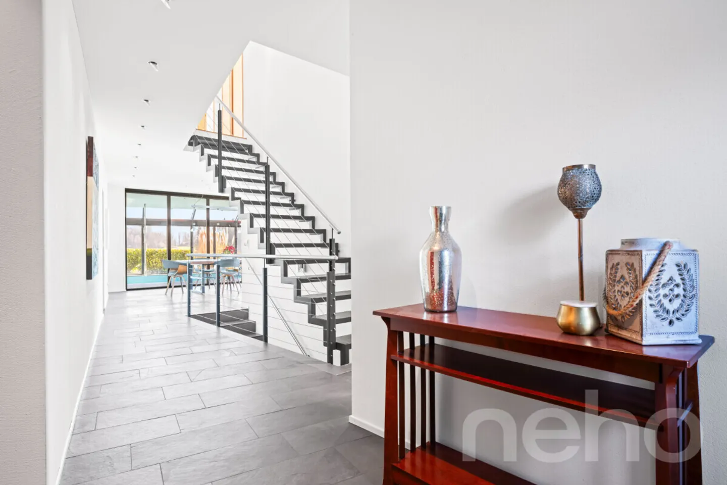 Exclusive single-family house with a wide view in an idyllic location - Photo 11 of 12