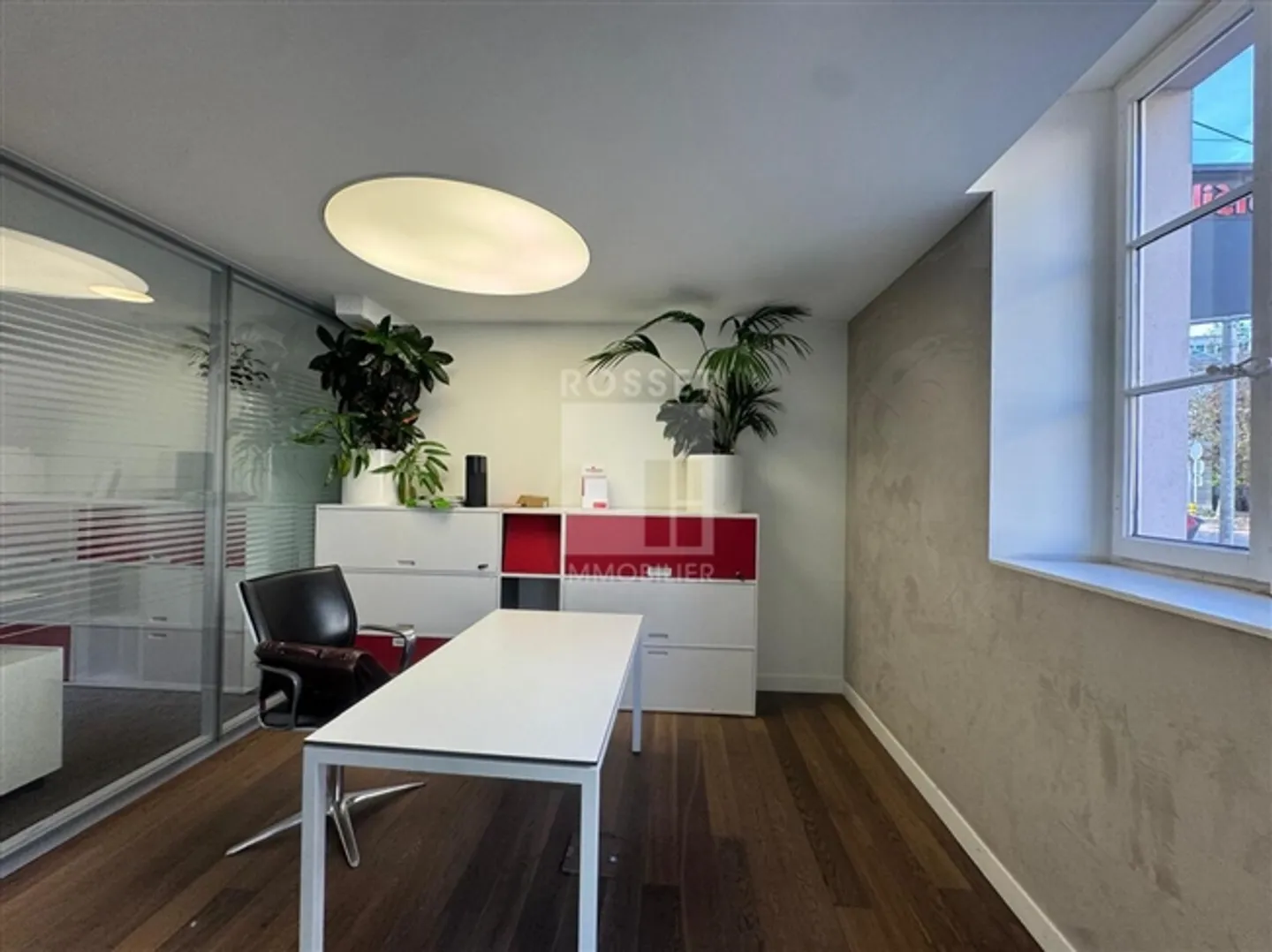 Beautiful gaming hall of approximately 80 m² - Photo 4 of 7