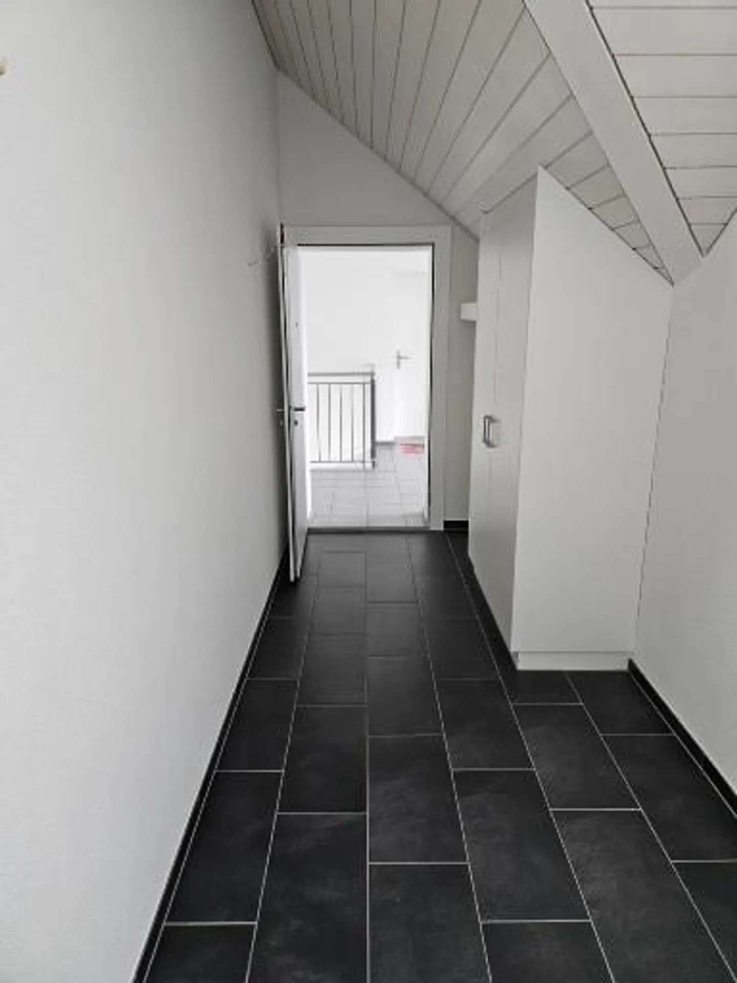Penthouse mit See- und Bergblick - Foto 9 von 27
