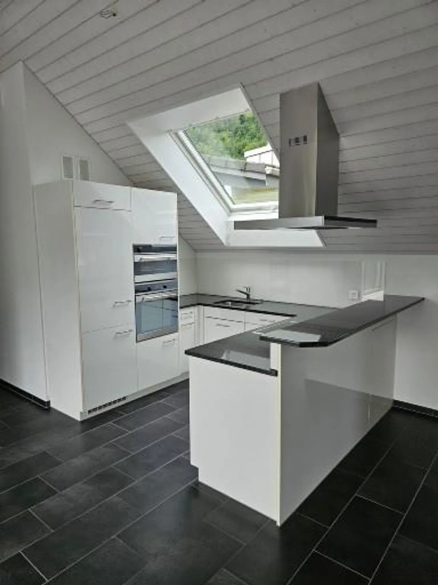 Penthouse mit See- und Bergblick - Foto 11 von 27