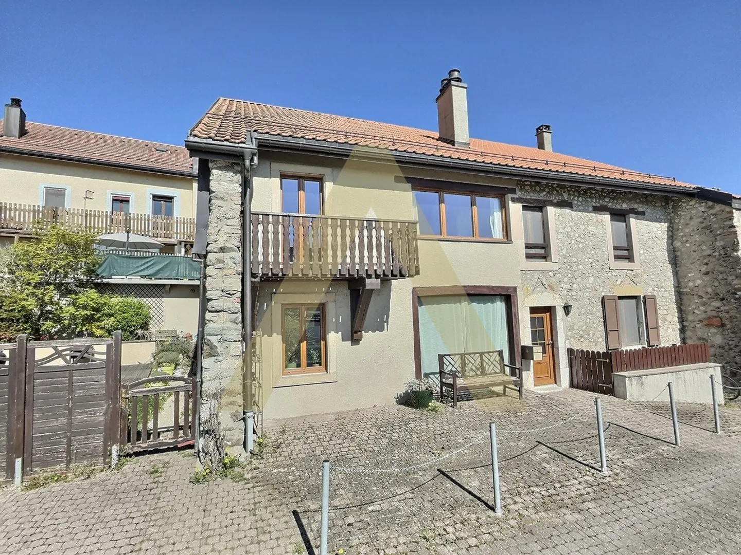 Mehrfamilienhaus kaufen - Foto 3 von 8