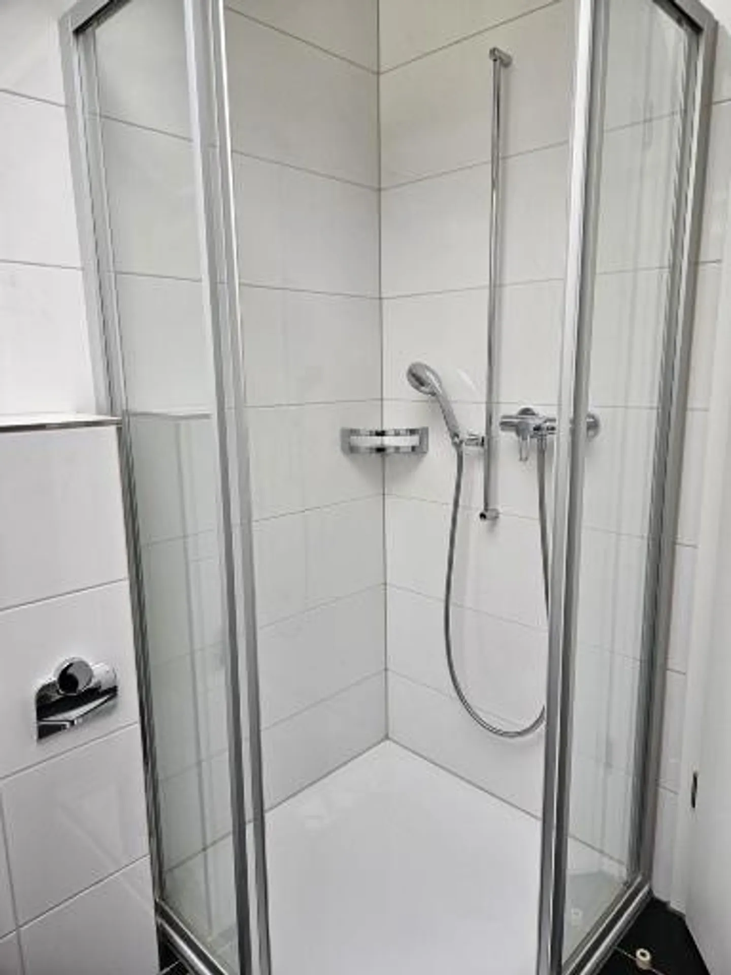 Penthouse mit See- und Bergblick - Foto 25 von 27