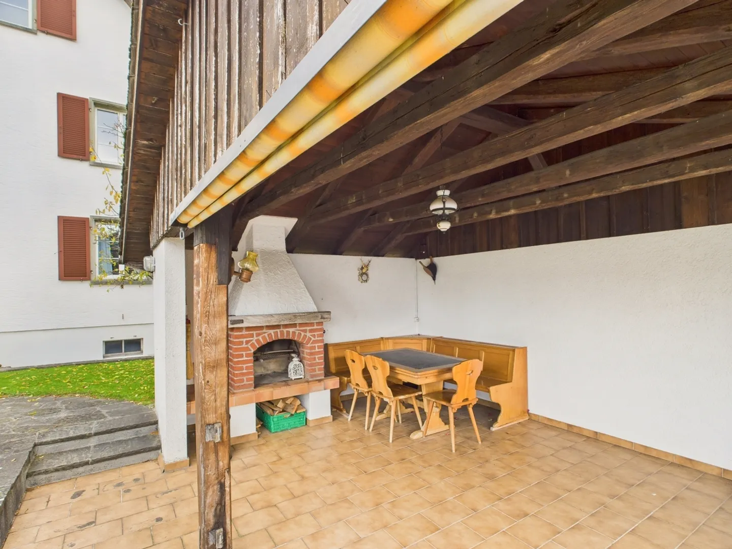 Appartamento mansardato affascinante di 3,5 locali con molta luce e vista - Foto 9 di 11