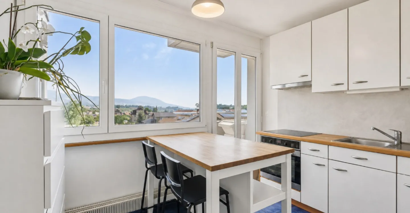 Appartement spacieux de 5.5 pièces - Photo 5 sur 12